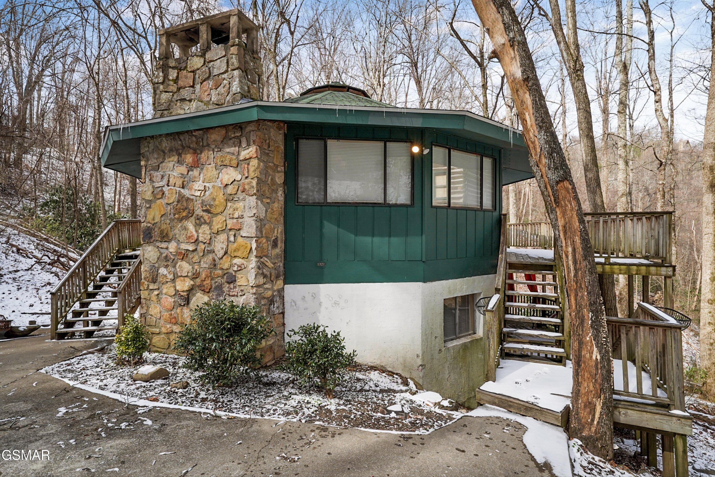 1321 N Baden Drive Gatlinburg TN 37738