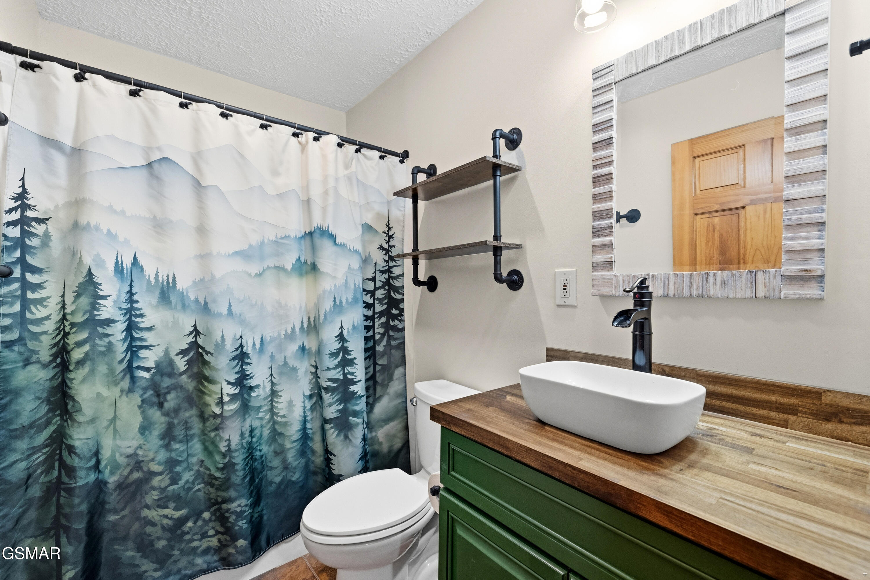 111 Cedar Hills Road Sevierville TN 37862