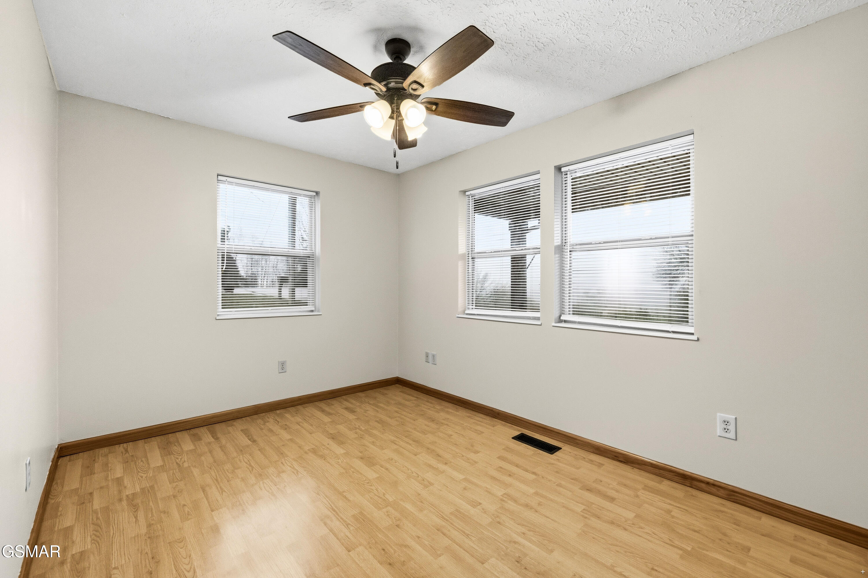 111 Cedar Hills Road Sevierville TN 37862