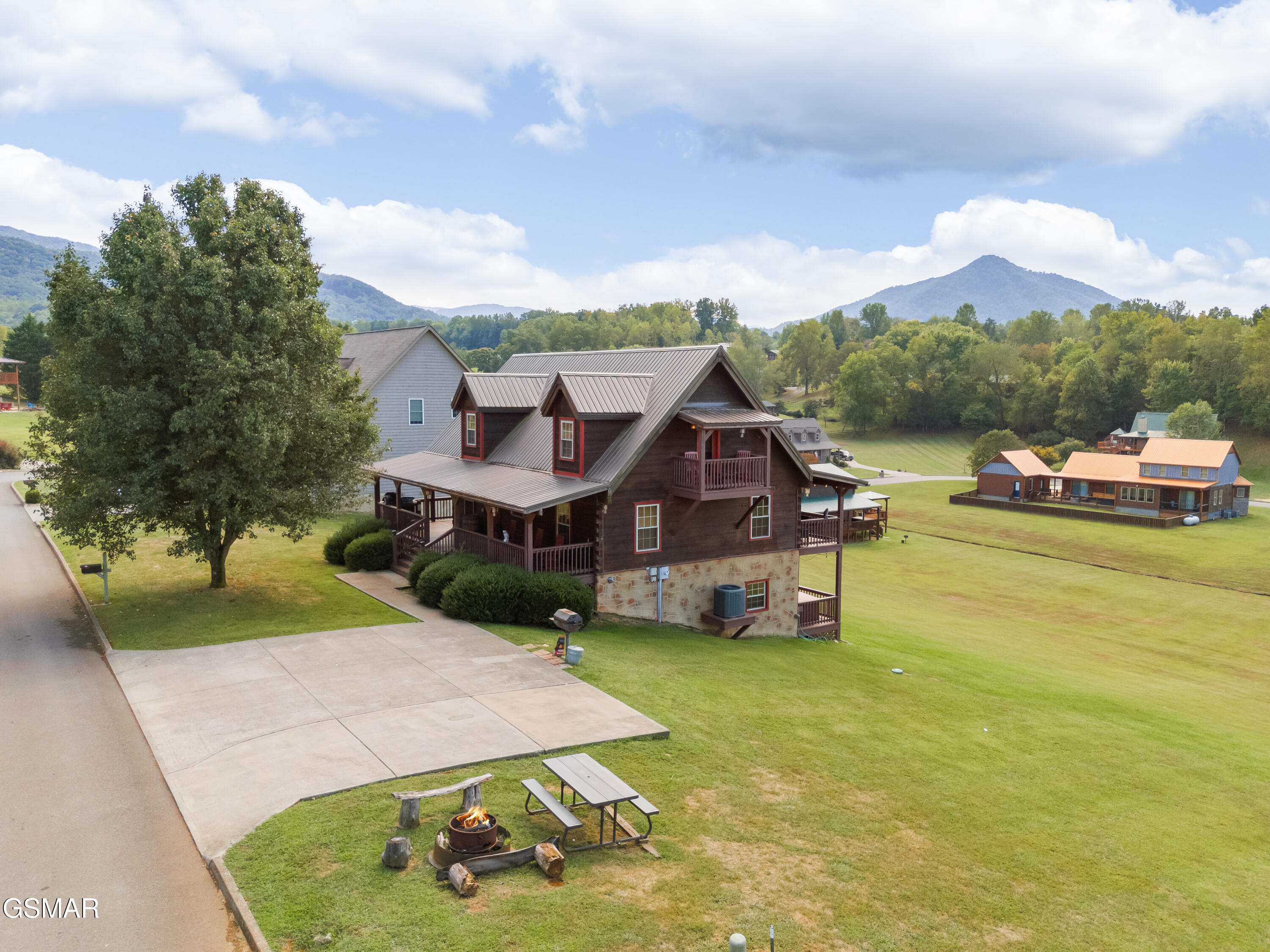 3441 Cove Meadows Drive Sevierville TN 37862