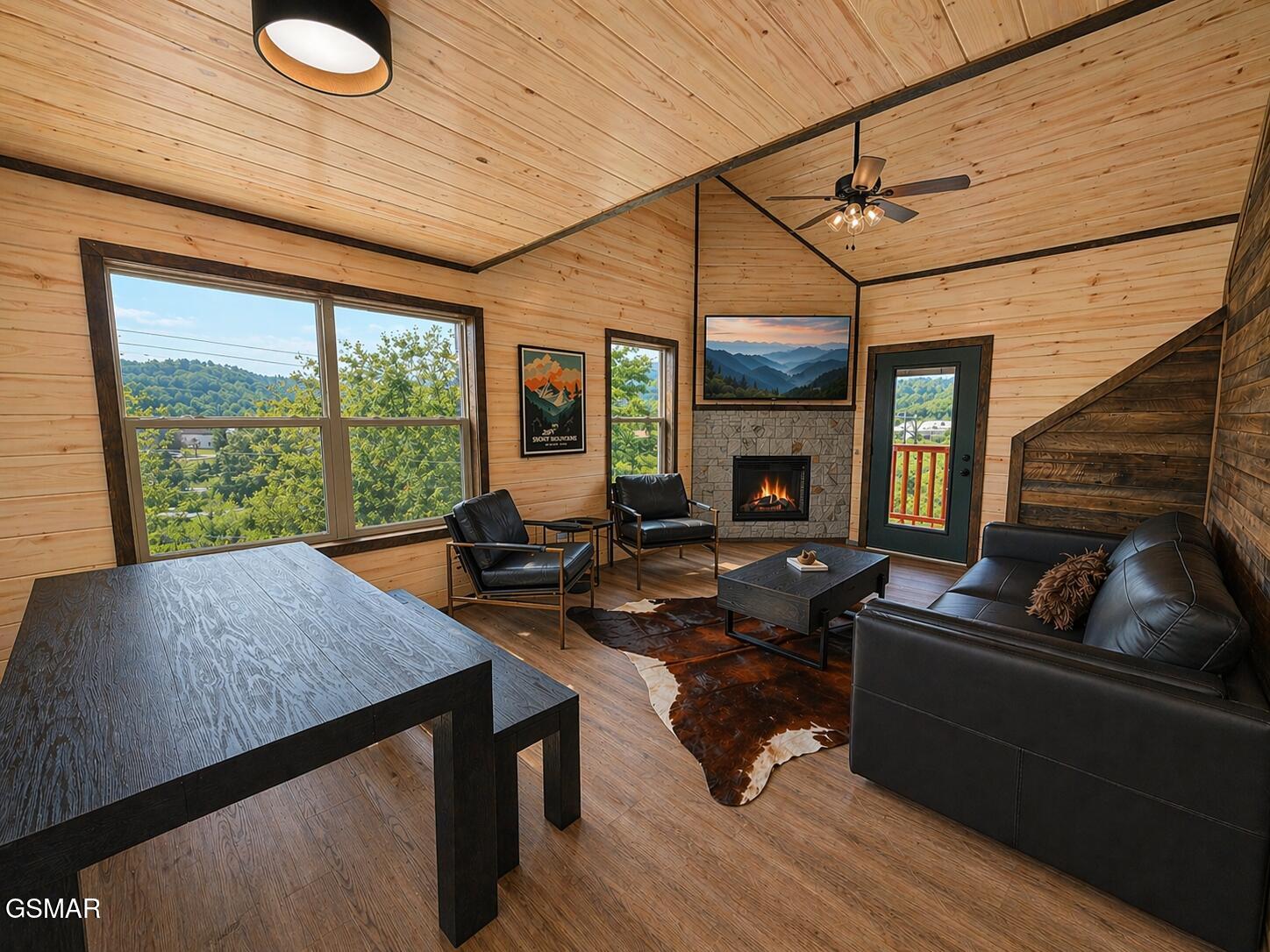 1632 Mountain Lodge Way Pigeon Forge TN 37862