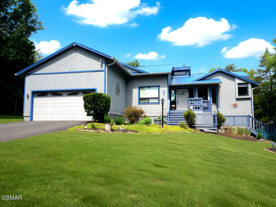 997 Lake Ridge Drive Dandridge TN 37725