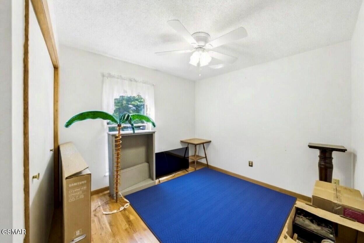 997 Lake Ridge Drive Dandridge TN 37725