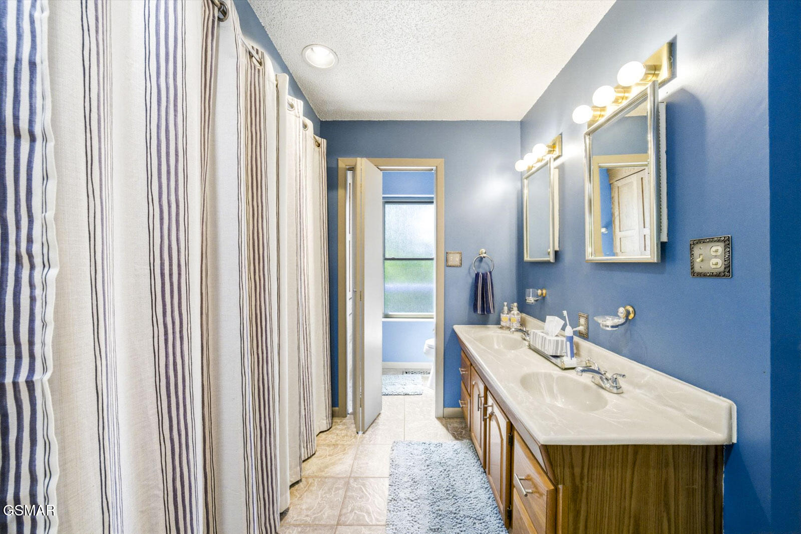 997 Lake Ridge Drive Dandridge TN 37725