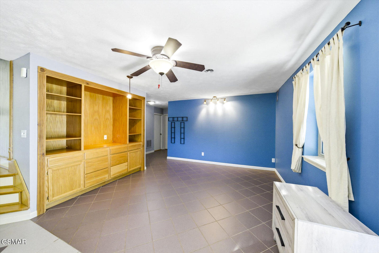 997 Lake Ridge Drive Dandridge TN 37725