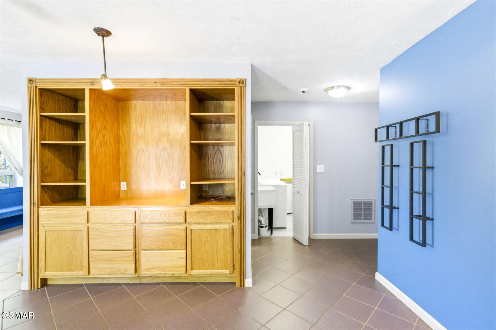 997 Lake Ridge Drive Dandridge TN 37725