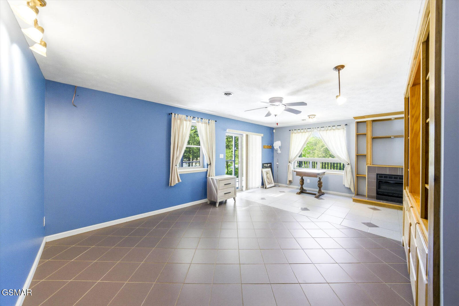 997 Lake Ridge Drive Dandridge TN 37725