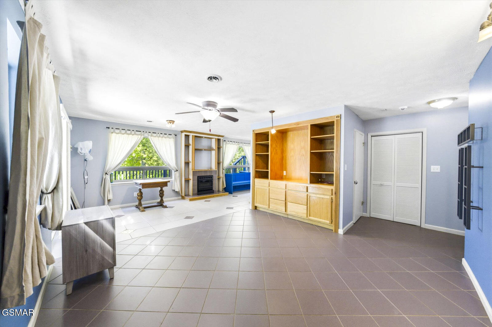 997 Lake Ridge Drive Dandridge TN 37725