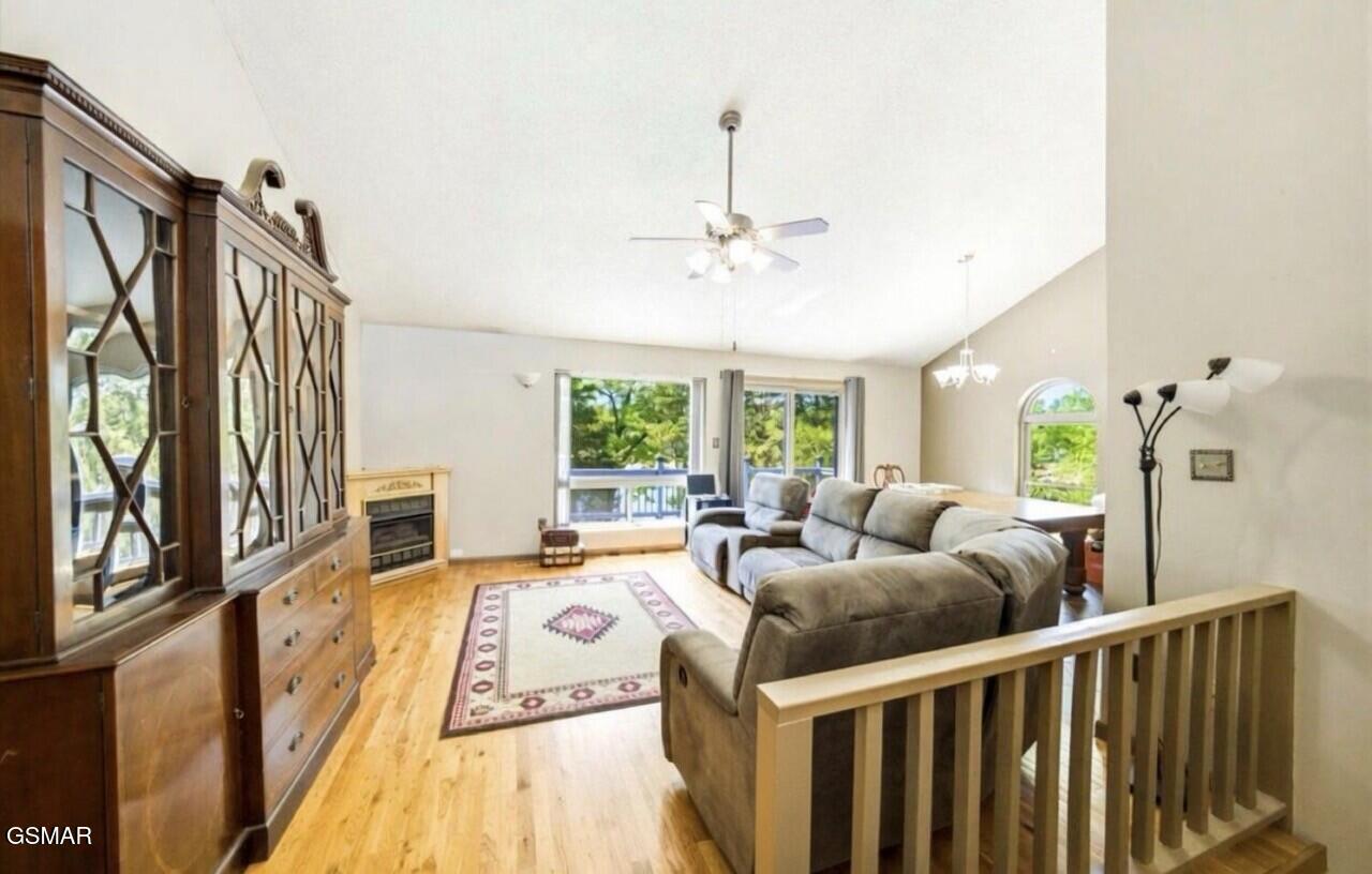 997 Lake Ridge Drive Dandridge TN 37725