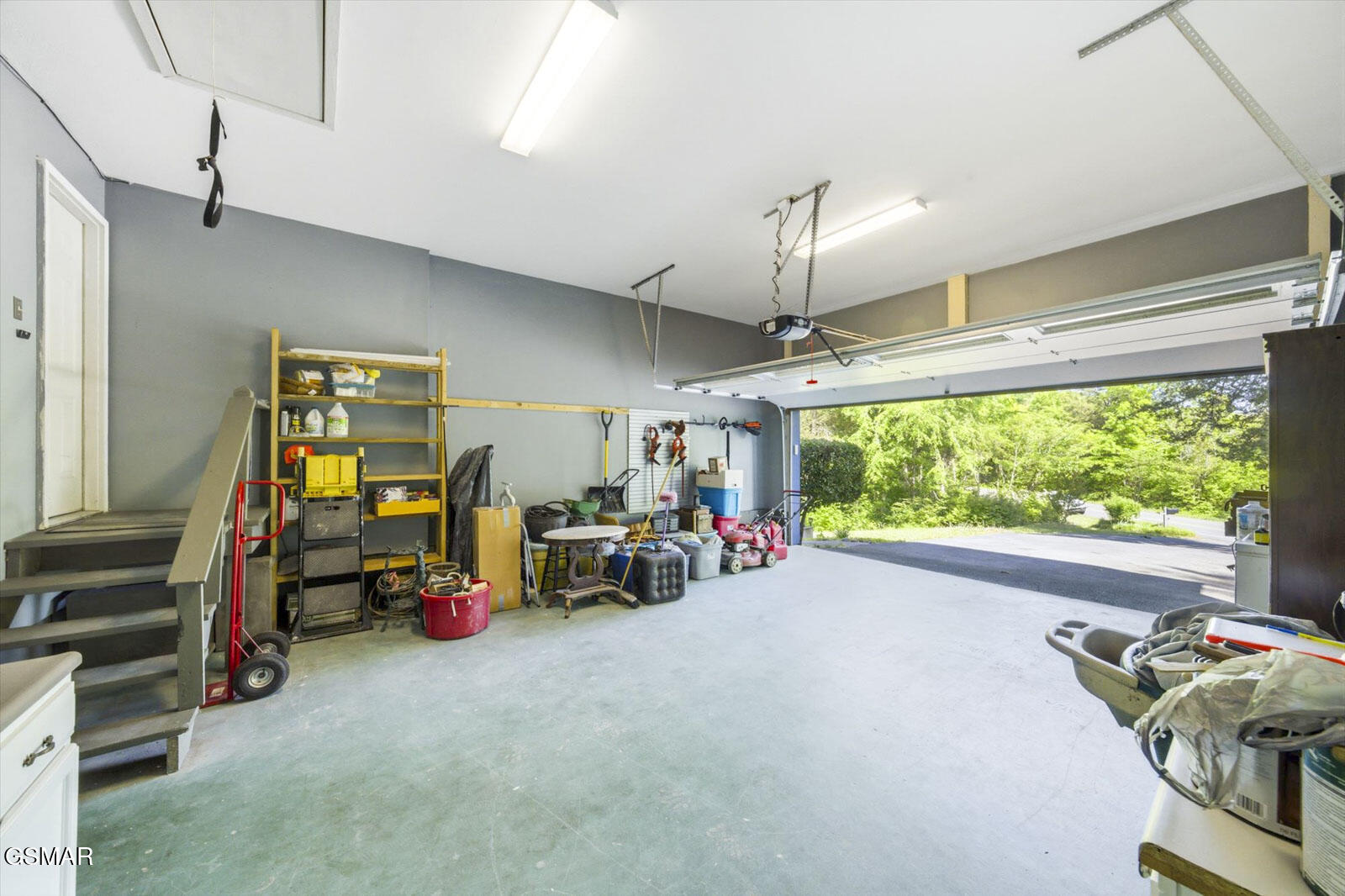 997 Lake Ridge Drive Dandridge TN 37725