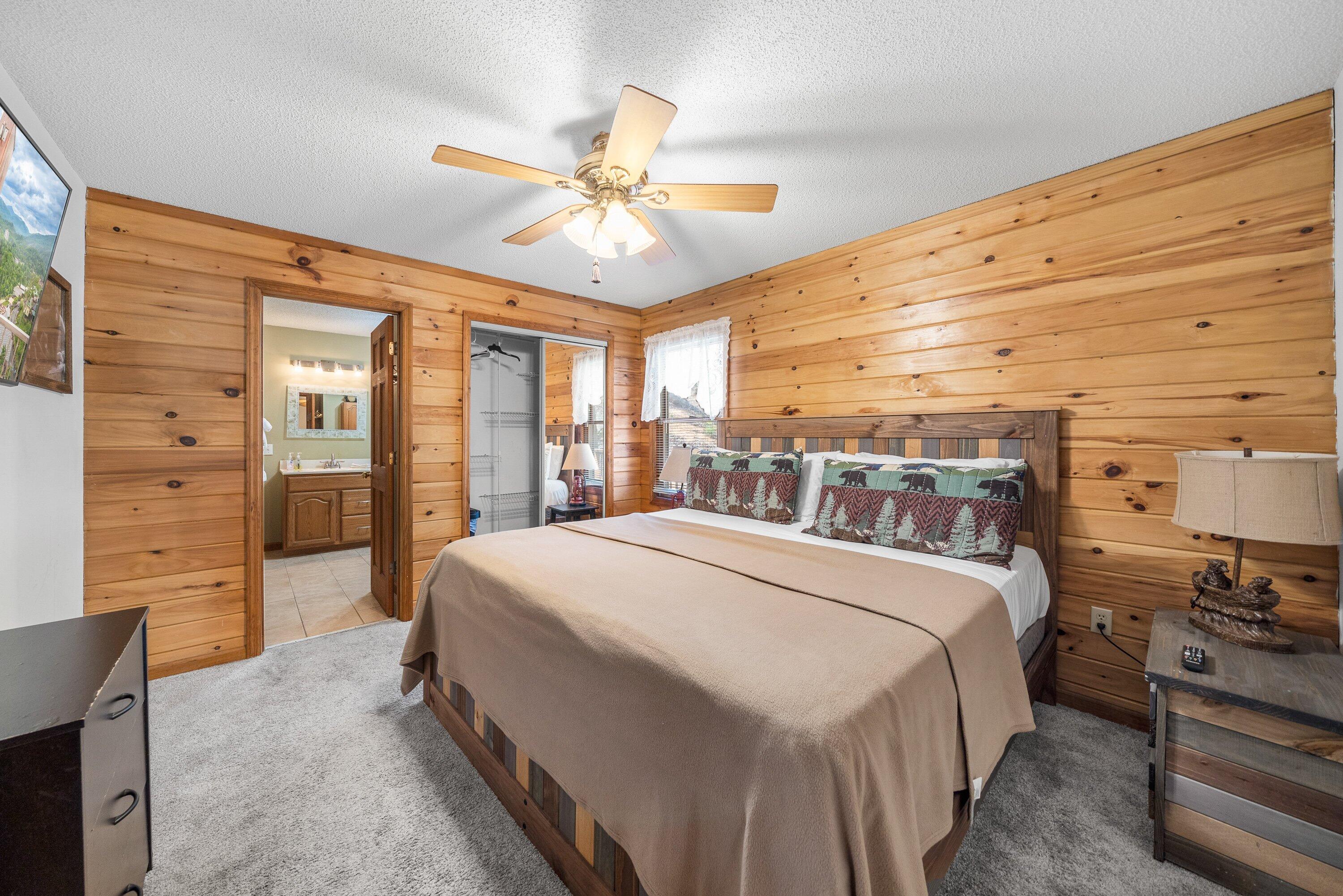 4094 Hickory Hollow Way Sevierville TN 37862