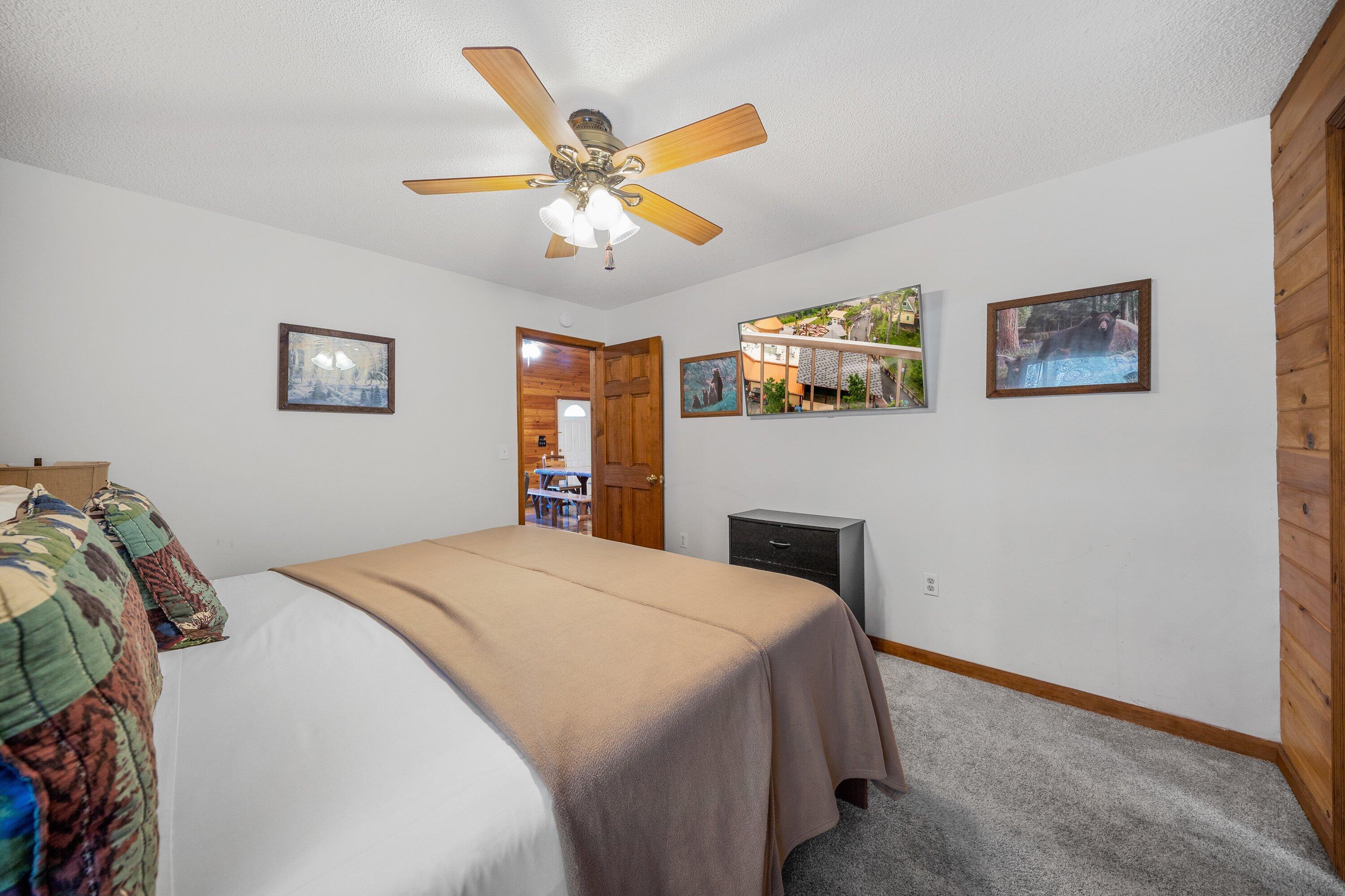 4094 Hickory Hollow Way Sevierville TN 37862