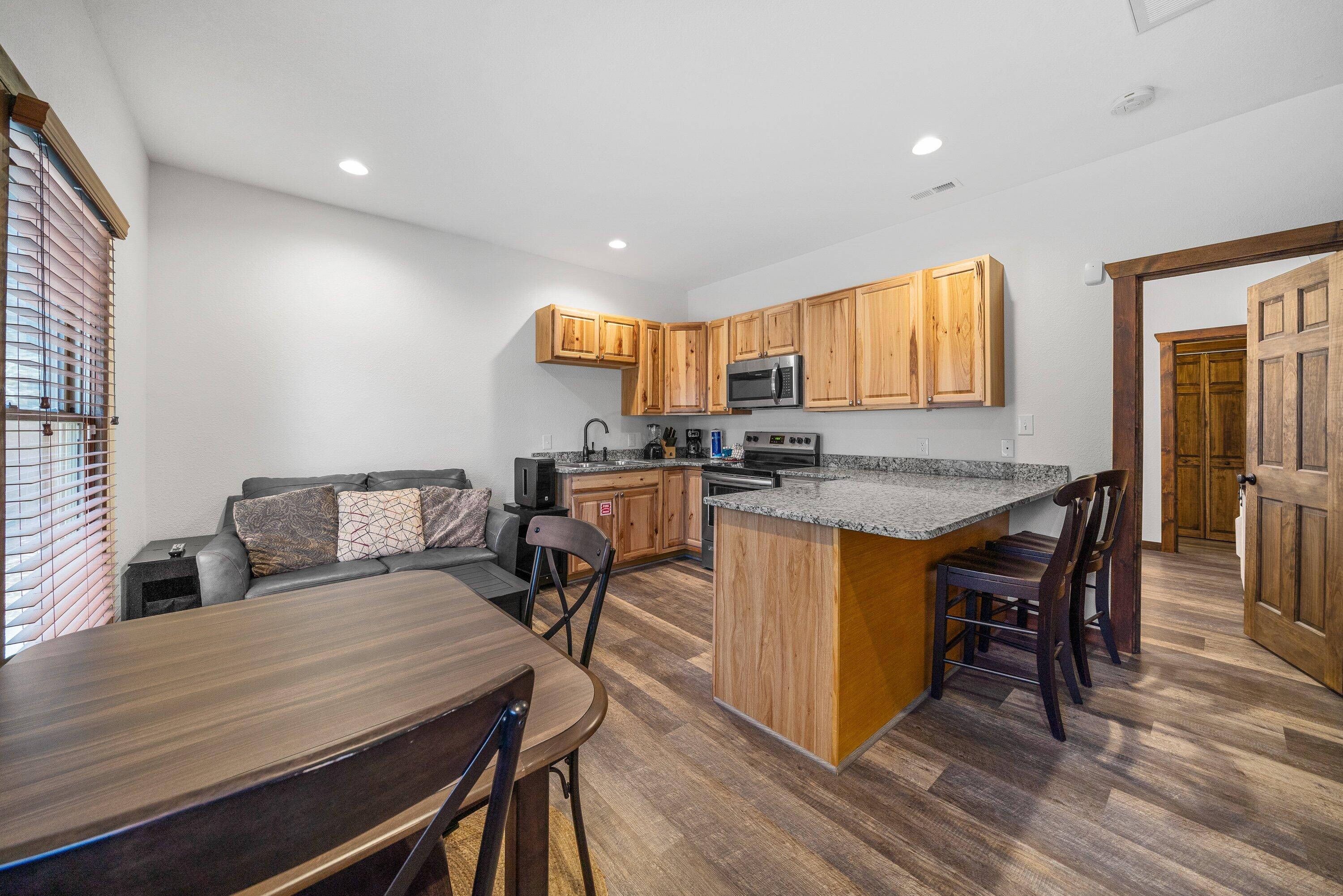 4094 Hickory Hollow Way Sevierville TN 37862