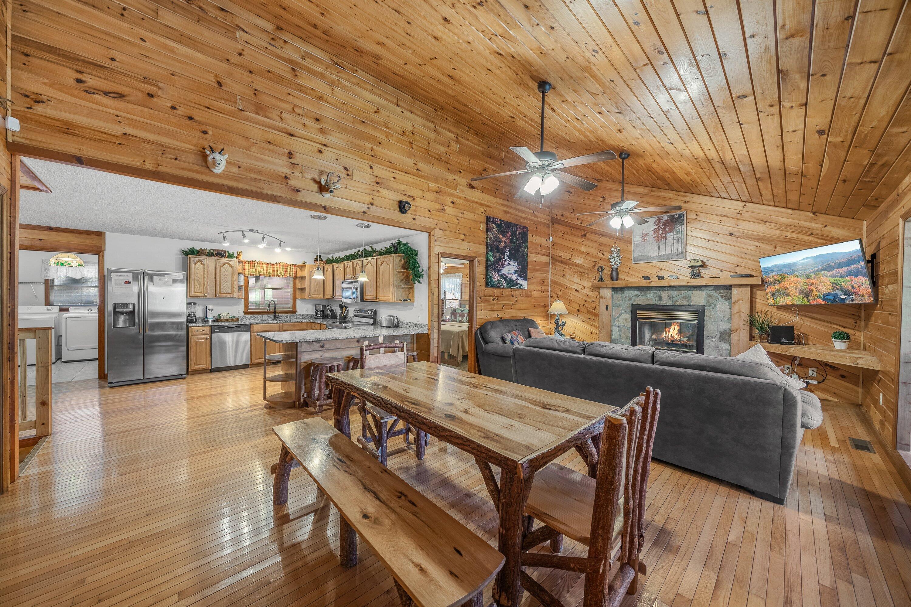 4094 Hickory Hollow Way Sevierville TN 37862