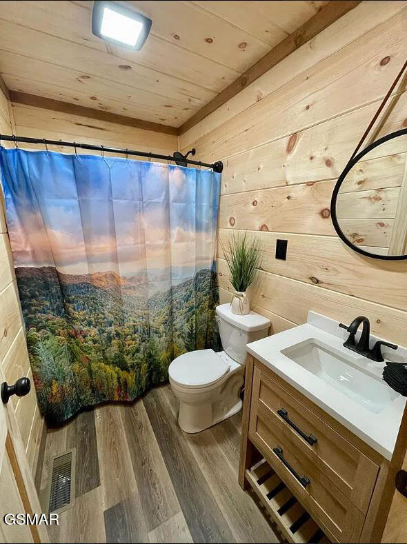 1420 Alpine Drive Sevierville TN 37876