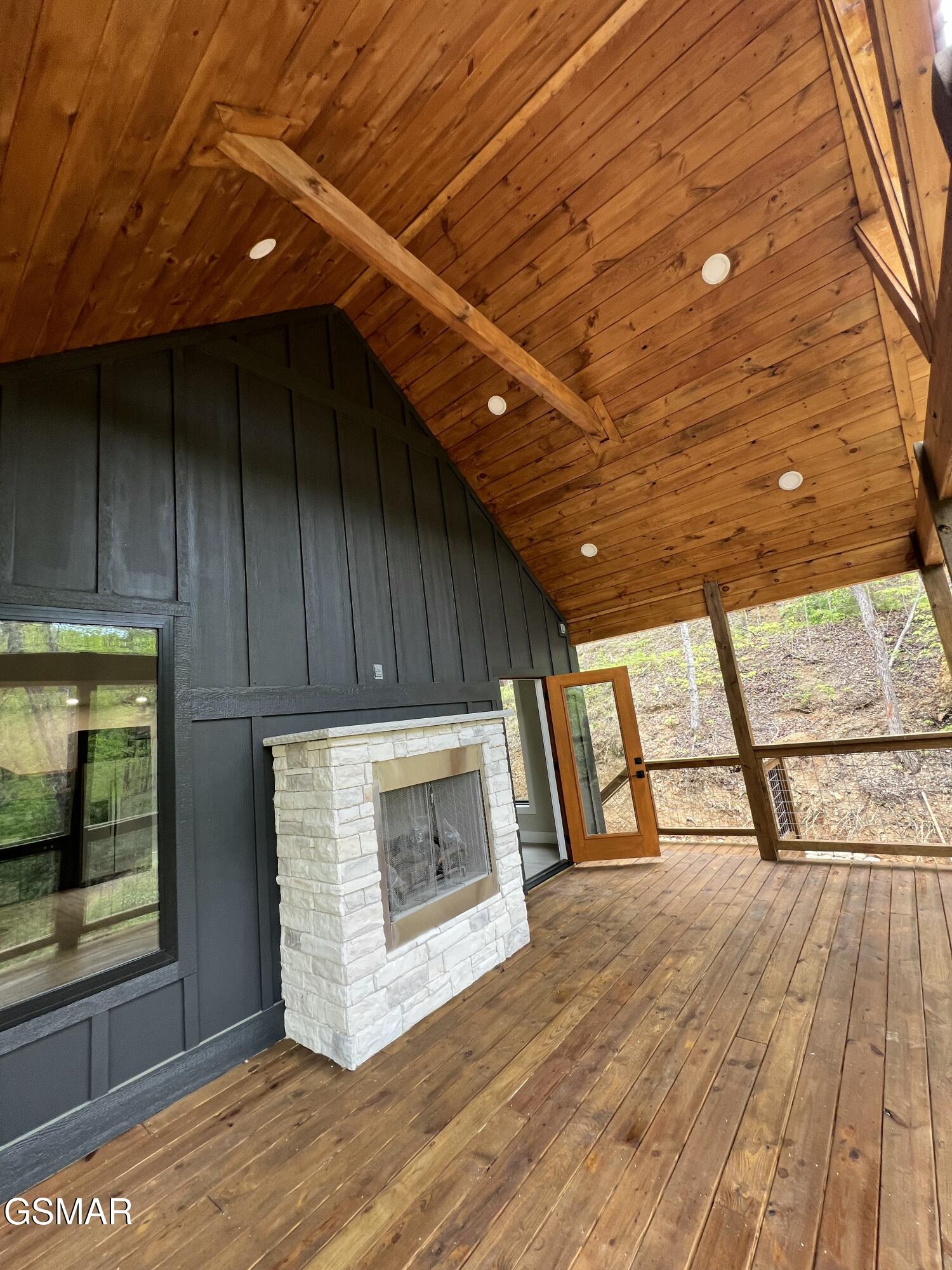4016 Dollys Drive Sevierville TN 37862