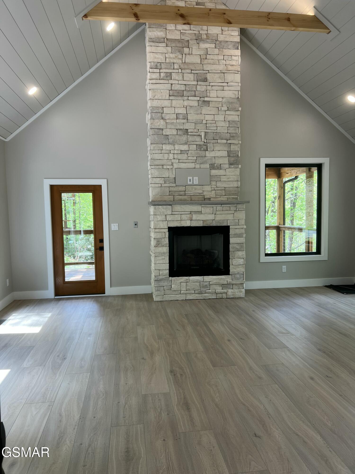 4016 Dollys Drive Sevierville TN 37862
