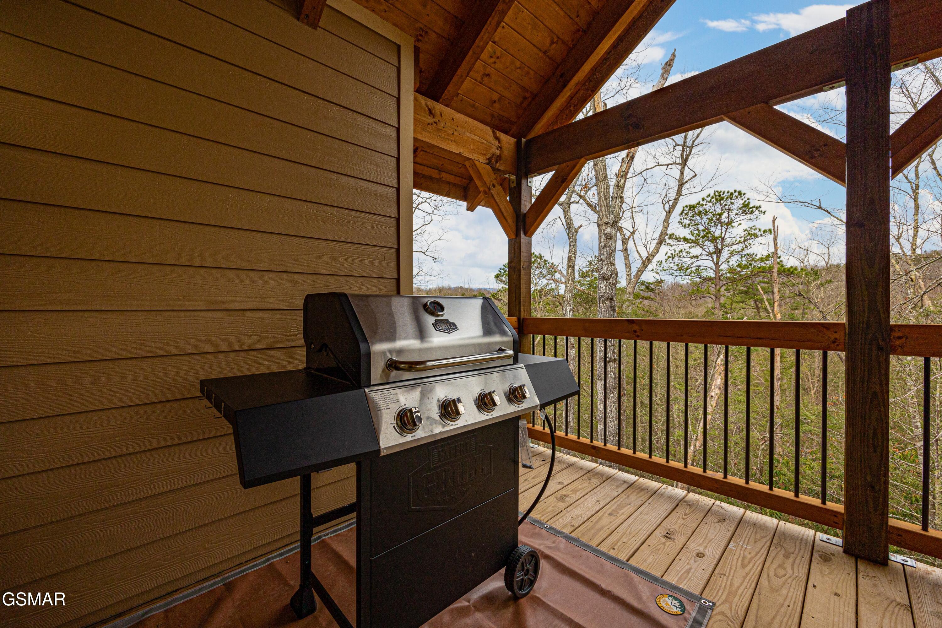 1019 Potters Way Gatlinburg TN 37738