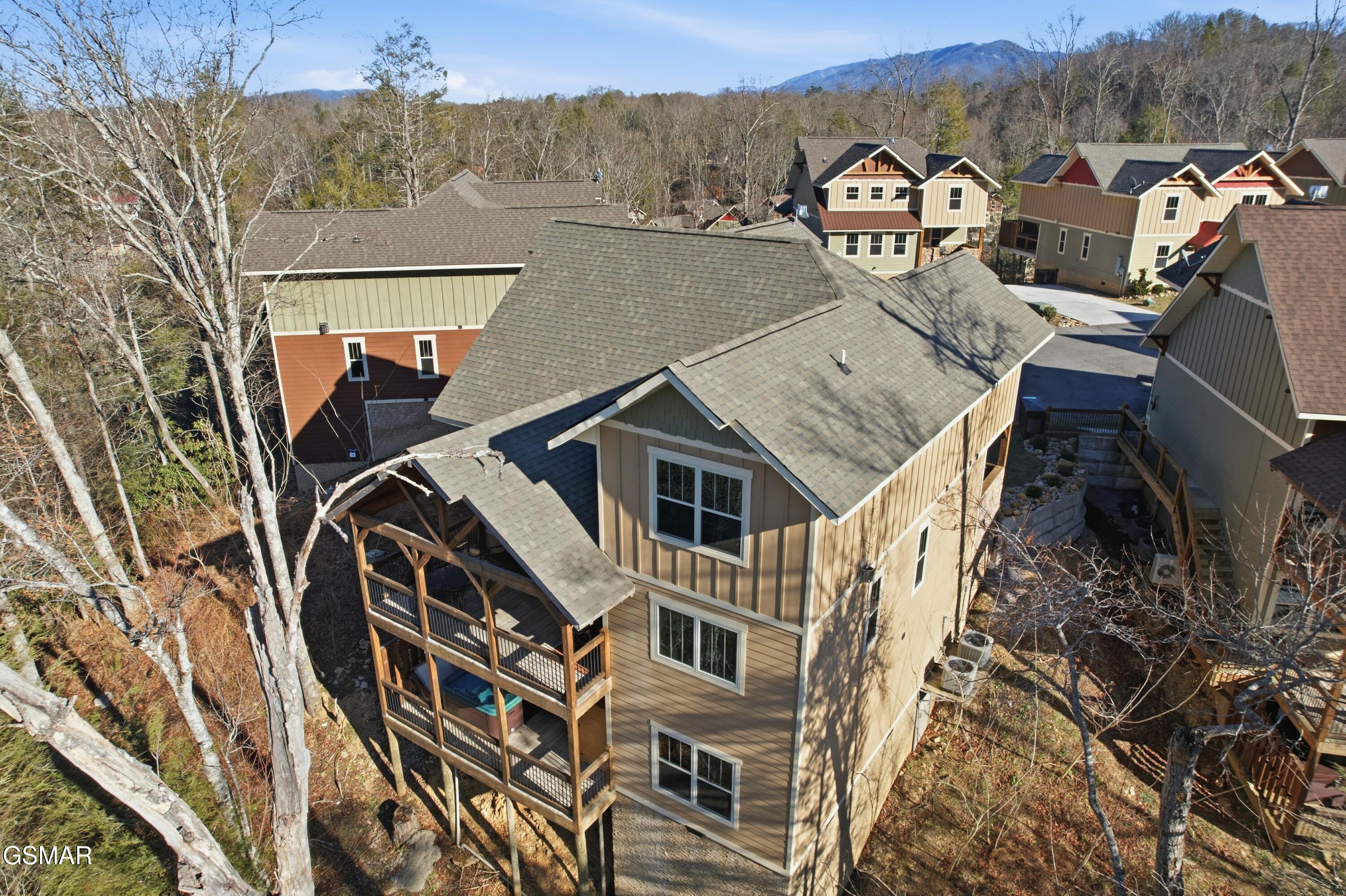 1019 Potters Way Gatlinburg TN 37738