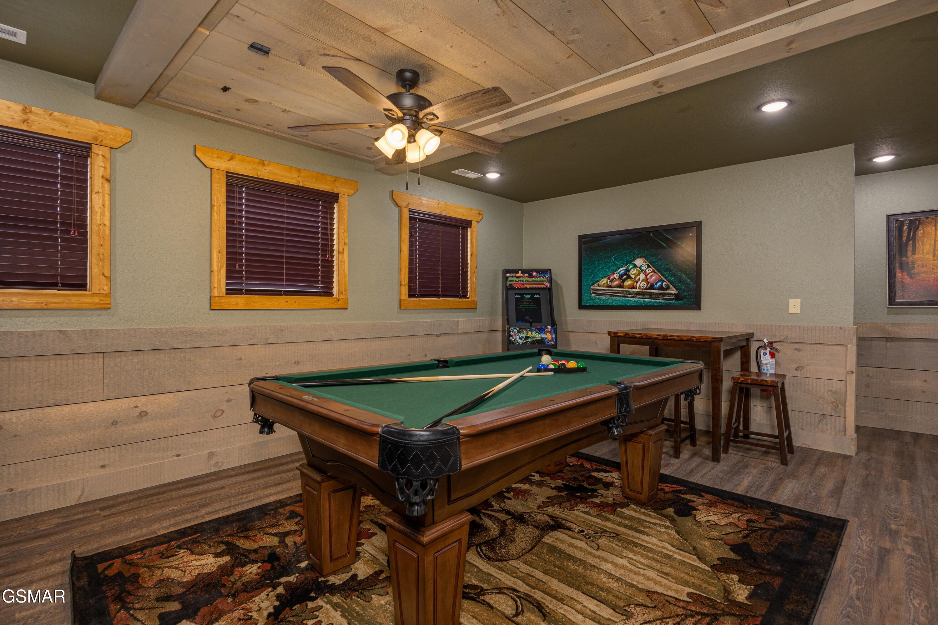1019 Potters Way Gatlinburg TN 37738