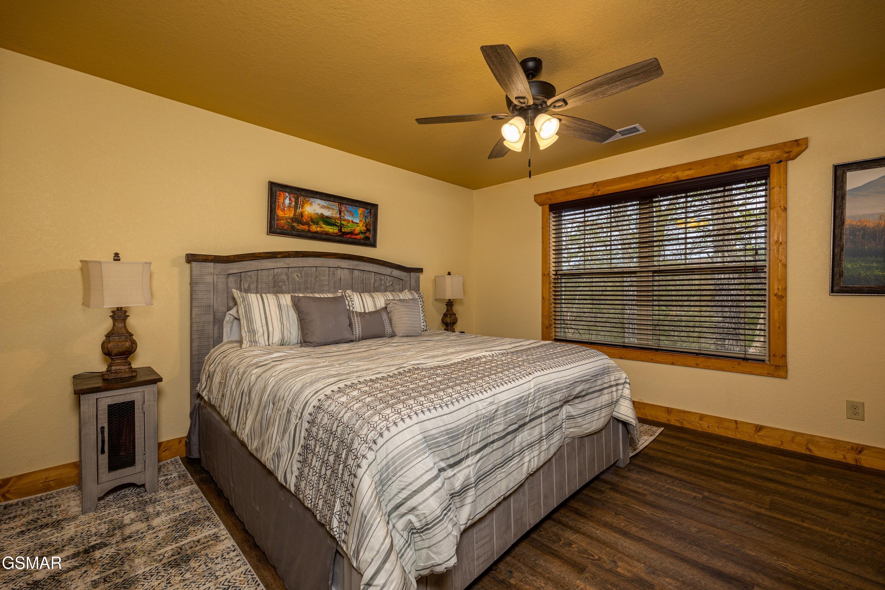 1019 Potters Way Gatlinburg TN 37738