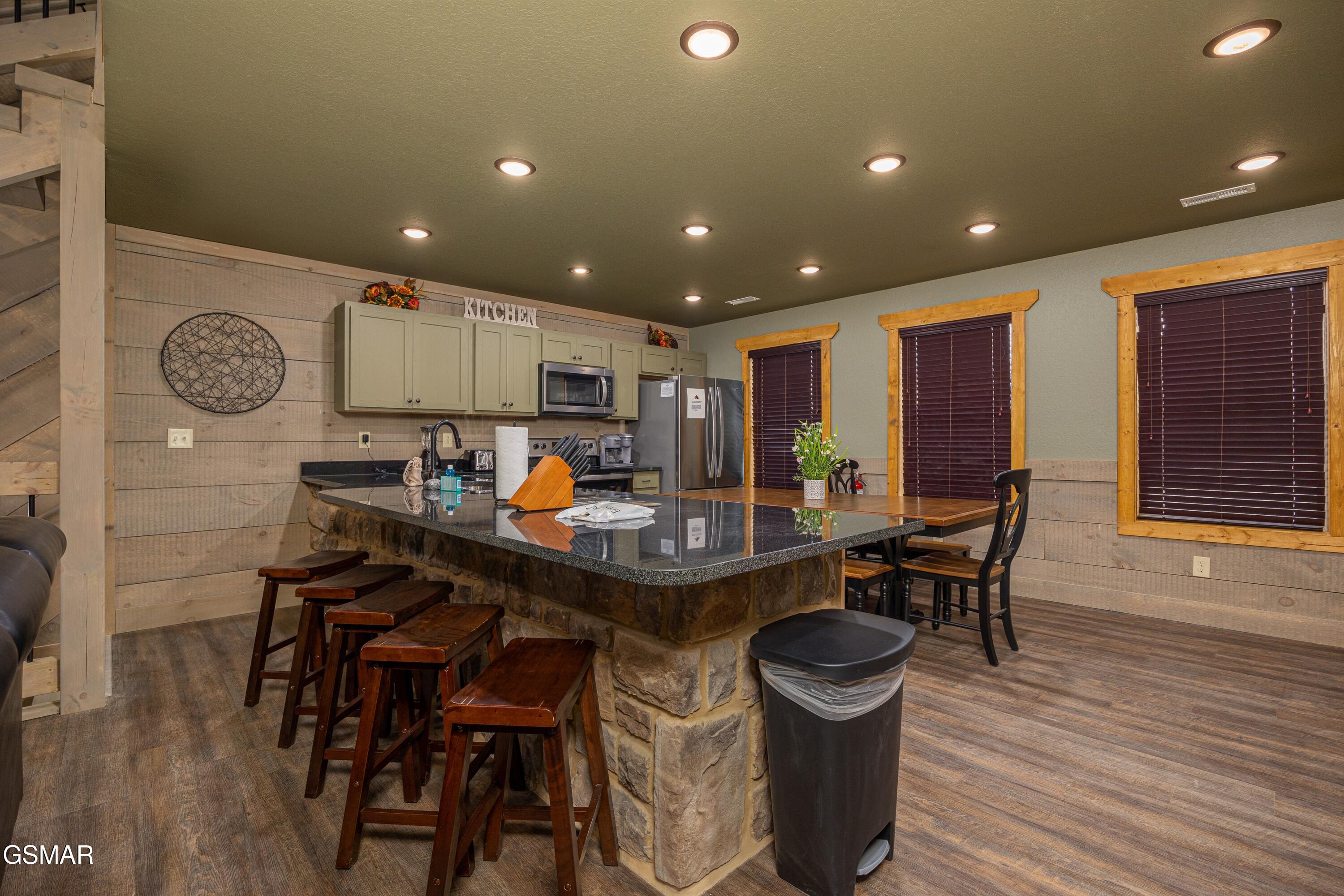 1019 Potters Way Gatlinburg TN 37738