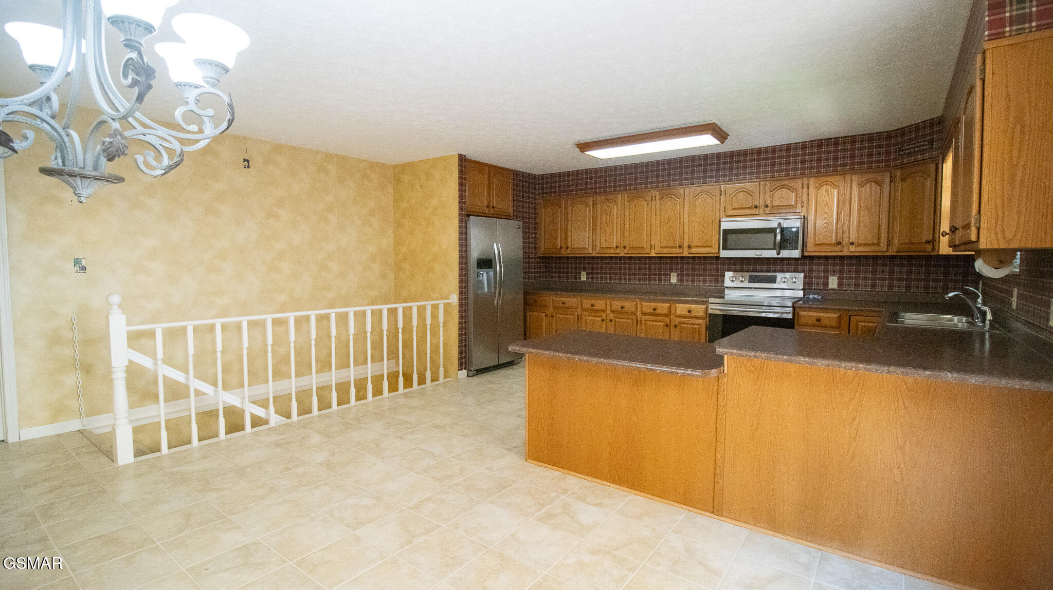985 E Brentwood Drive Morristown TN 37814