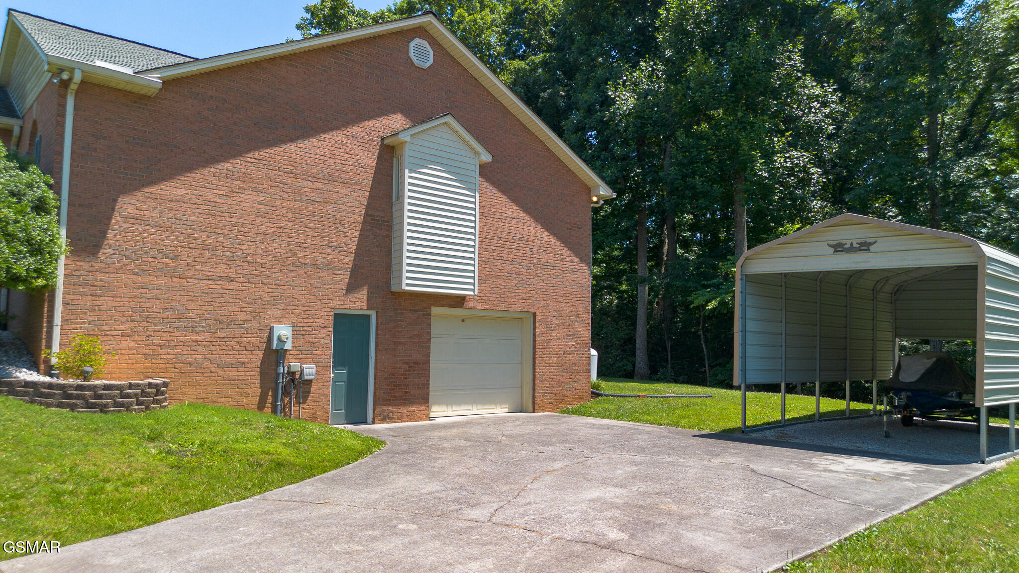 985 E Brentwood Drive Morristown TN 37814