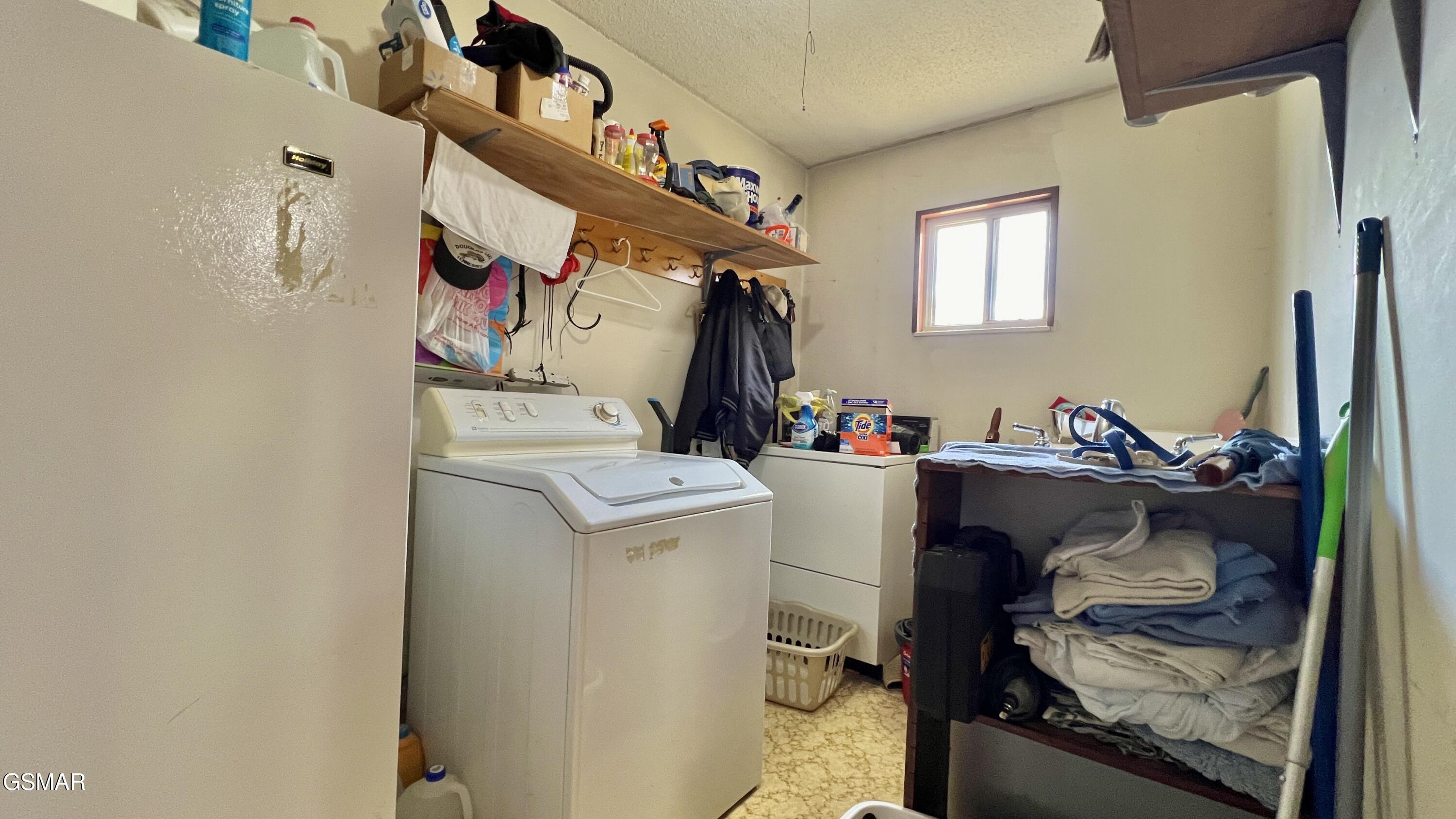 1803 Elkins Road Kodak TN 37764