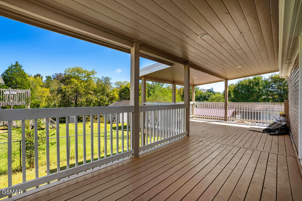 234 Red Bud Lane Sevierville TN 37876