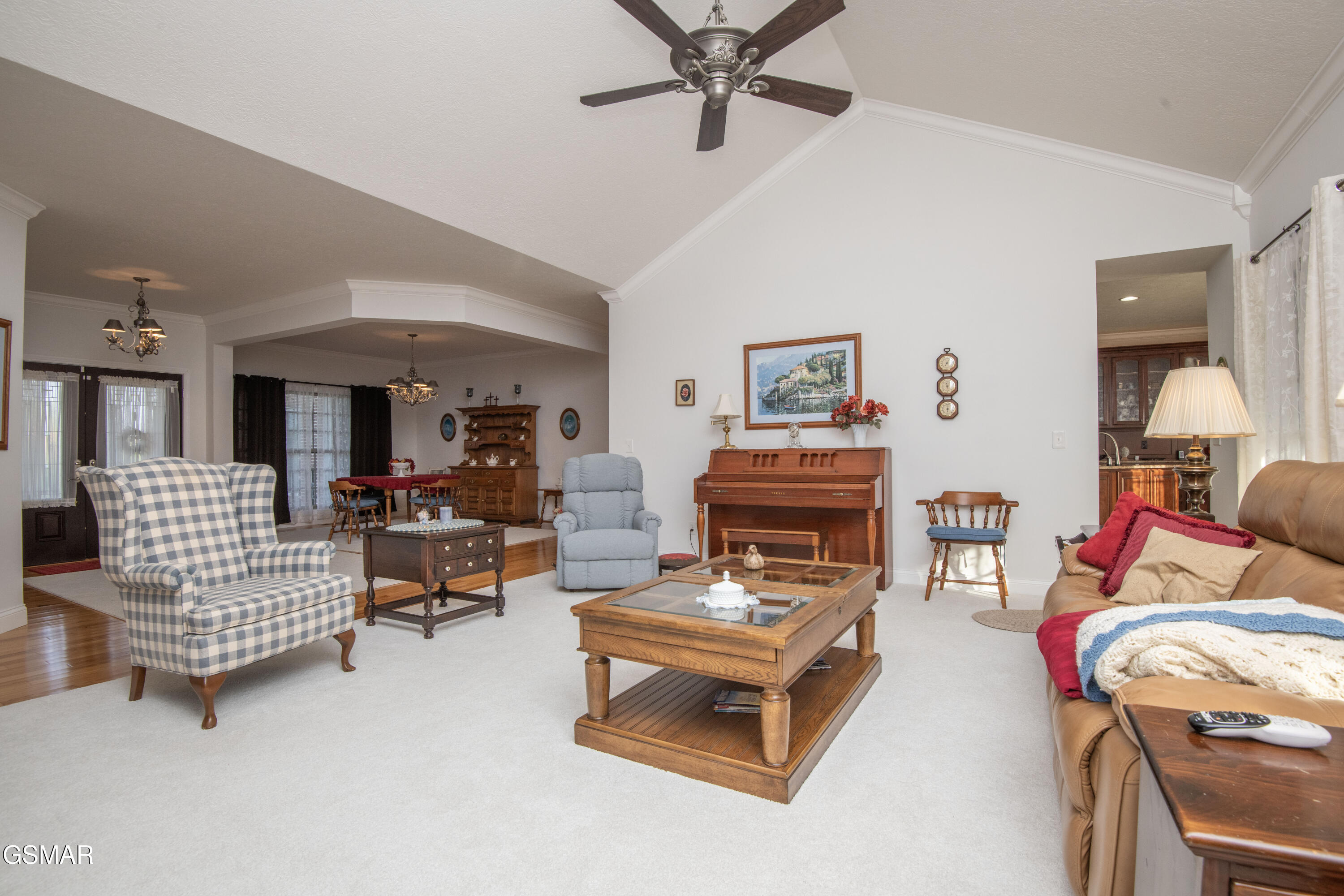 1435 Instrumental Avenue Sevierville TN 37876