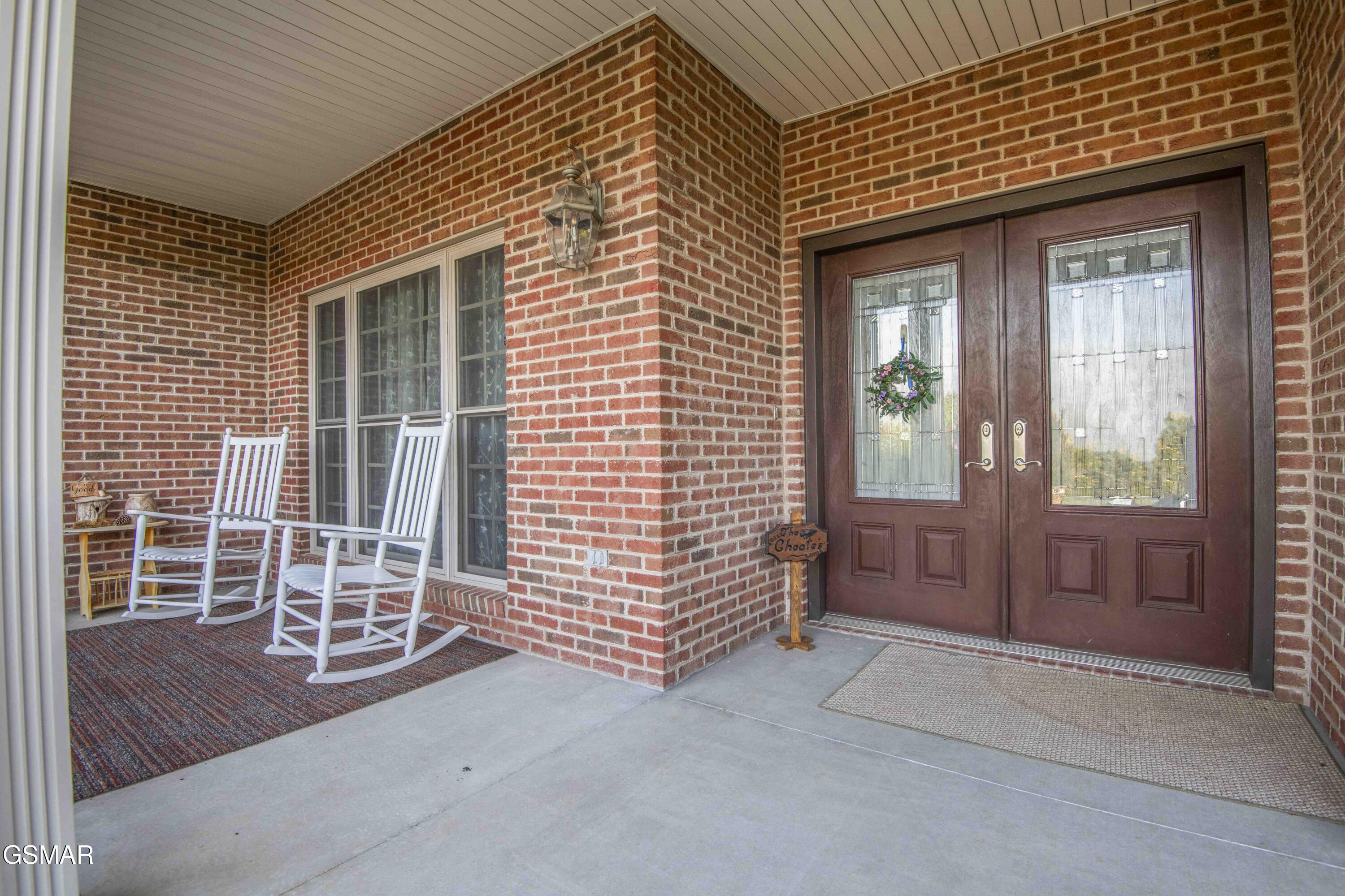 1435 Instrumental Avenue Sevierville TN 37876