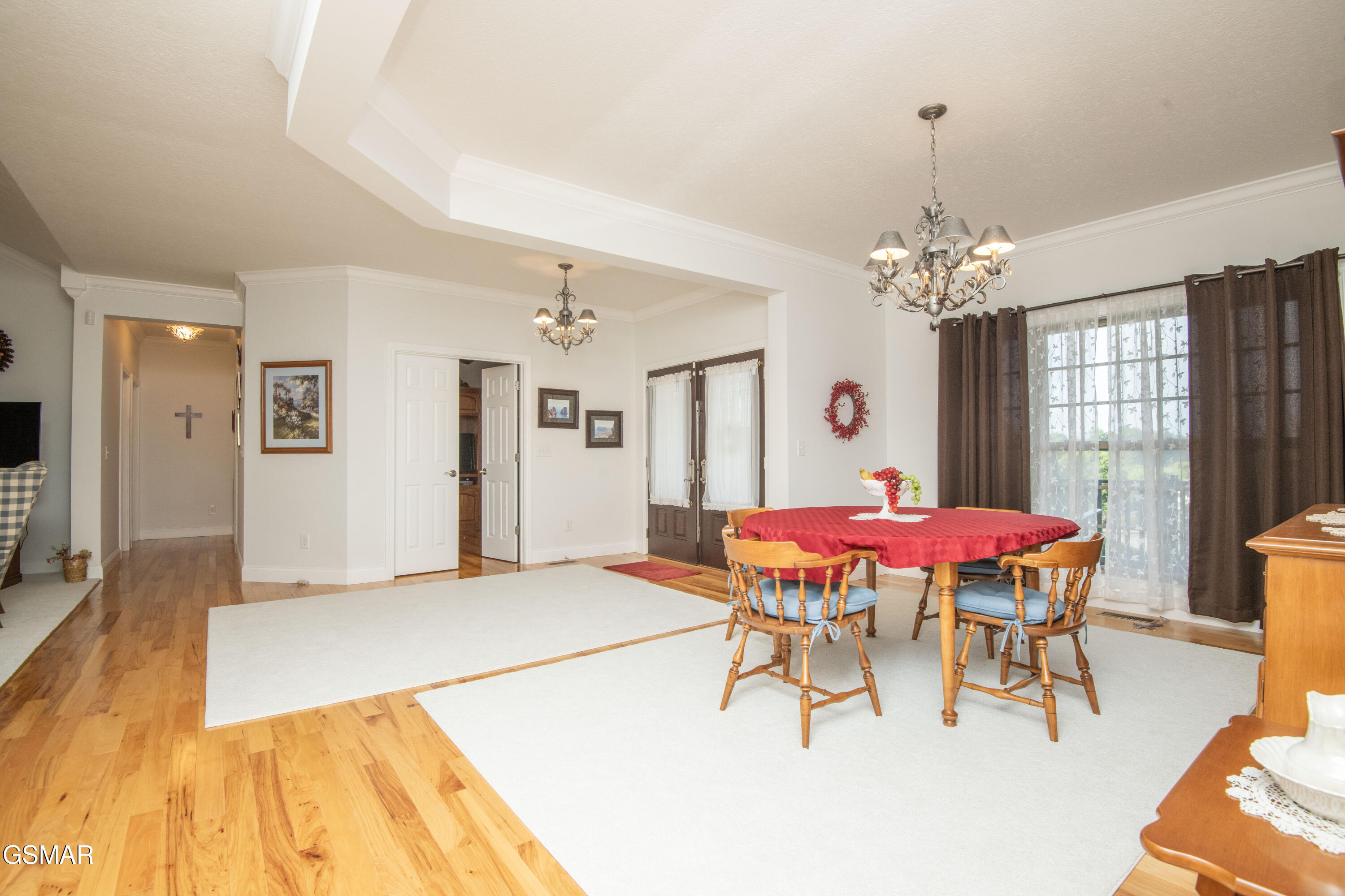 1435 Instrumental Avenue Sevierville TN 37876