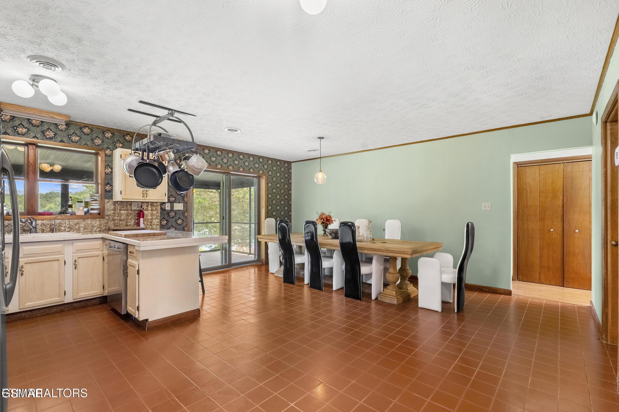 3850 Mcdonald Way Sevierville TN 37876