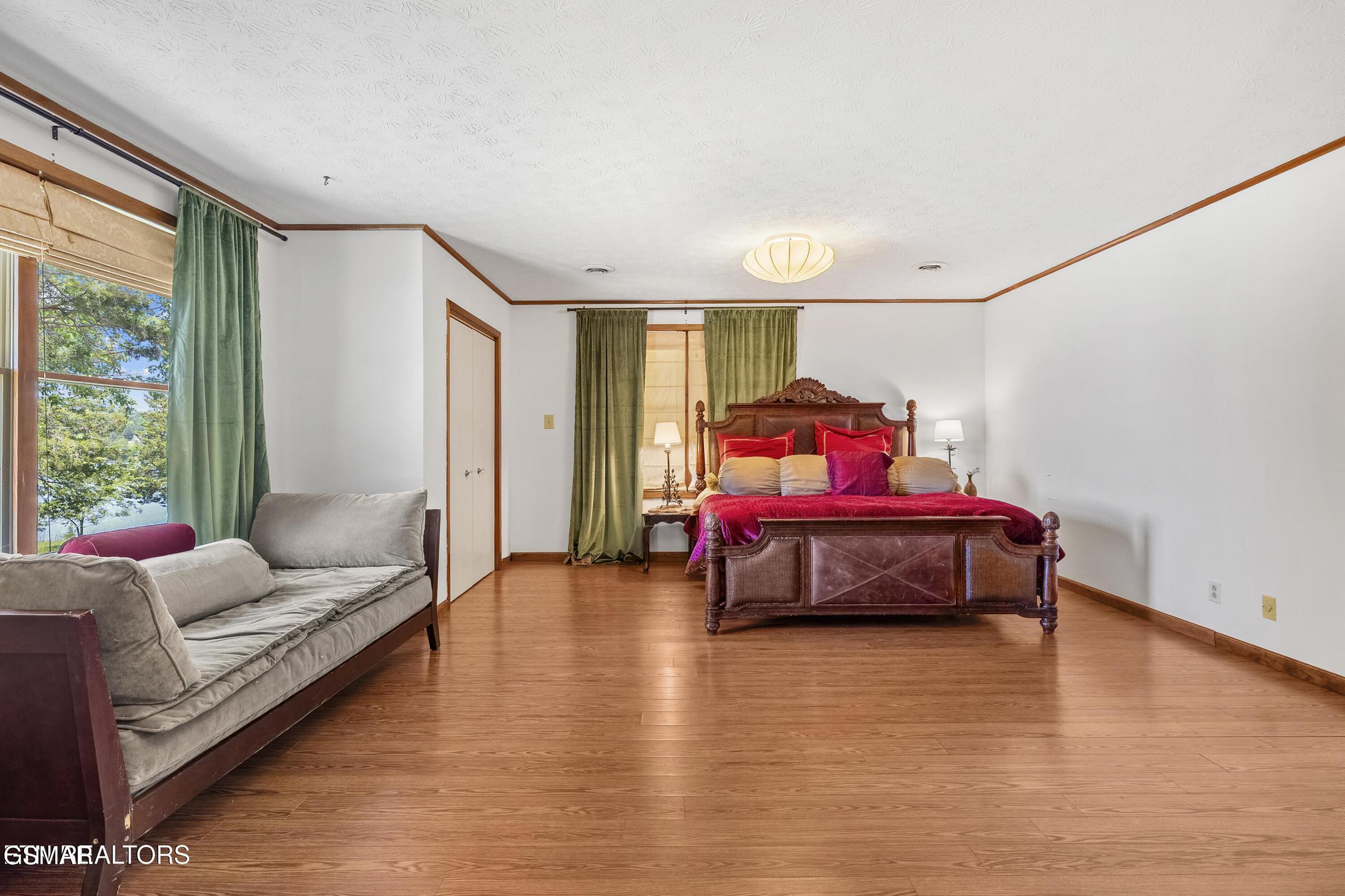3850 Mcdonald Way Sevierville TN 37876