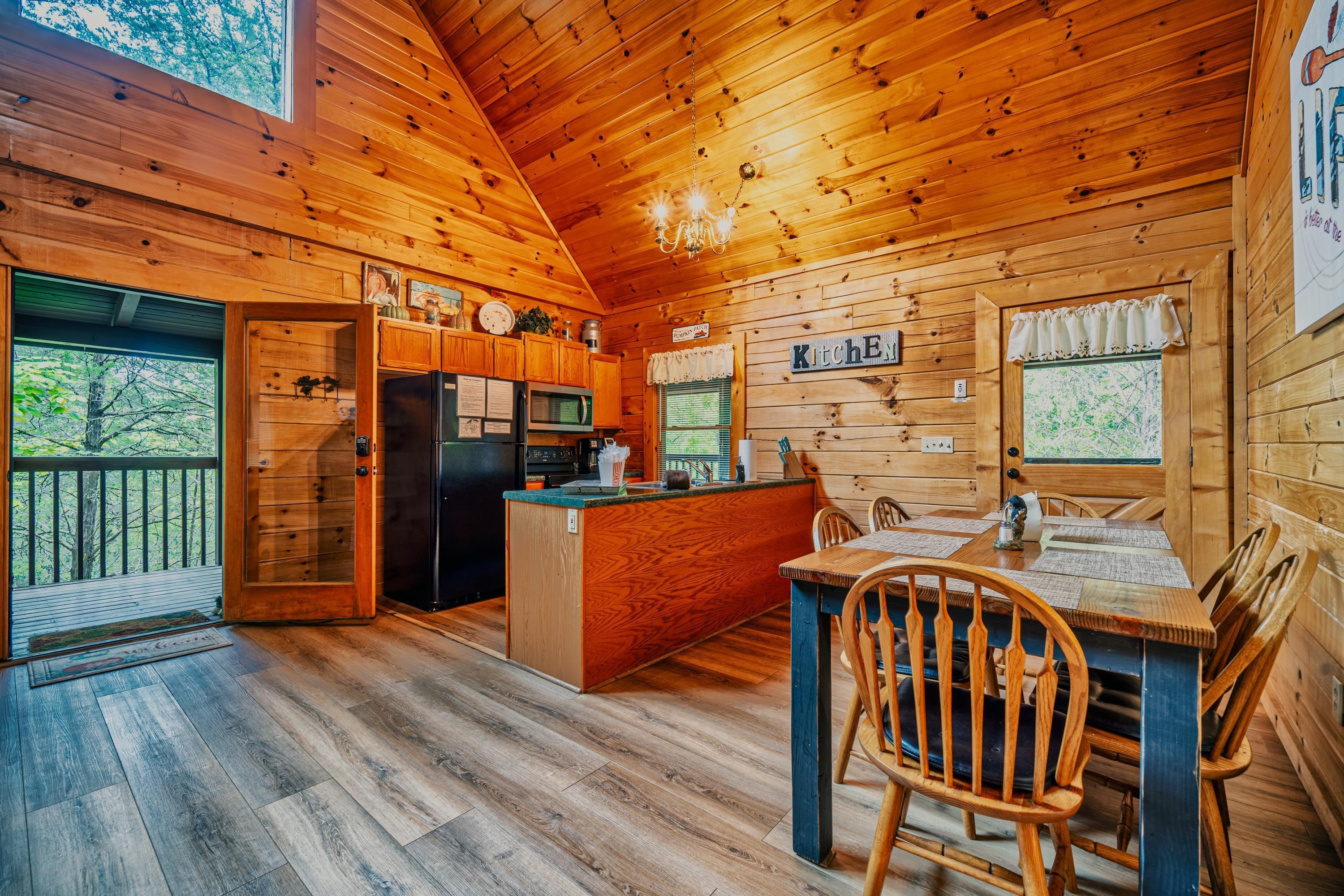 1134 Carroll Hill Lane Sevierville TN 37876