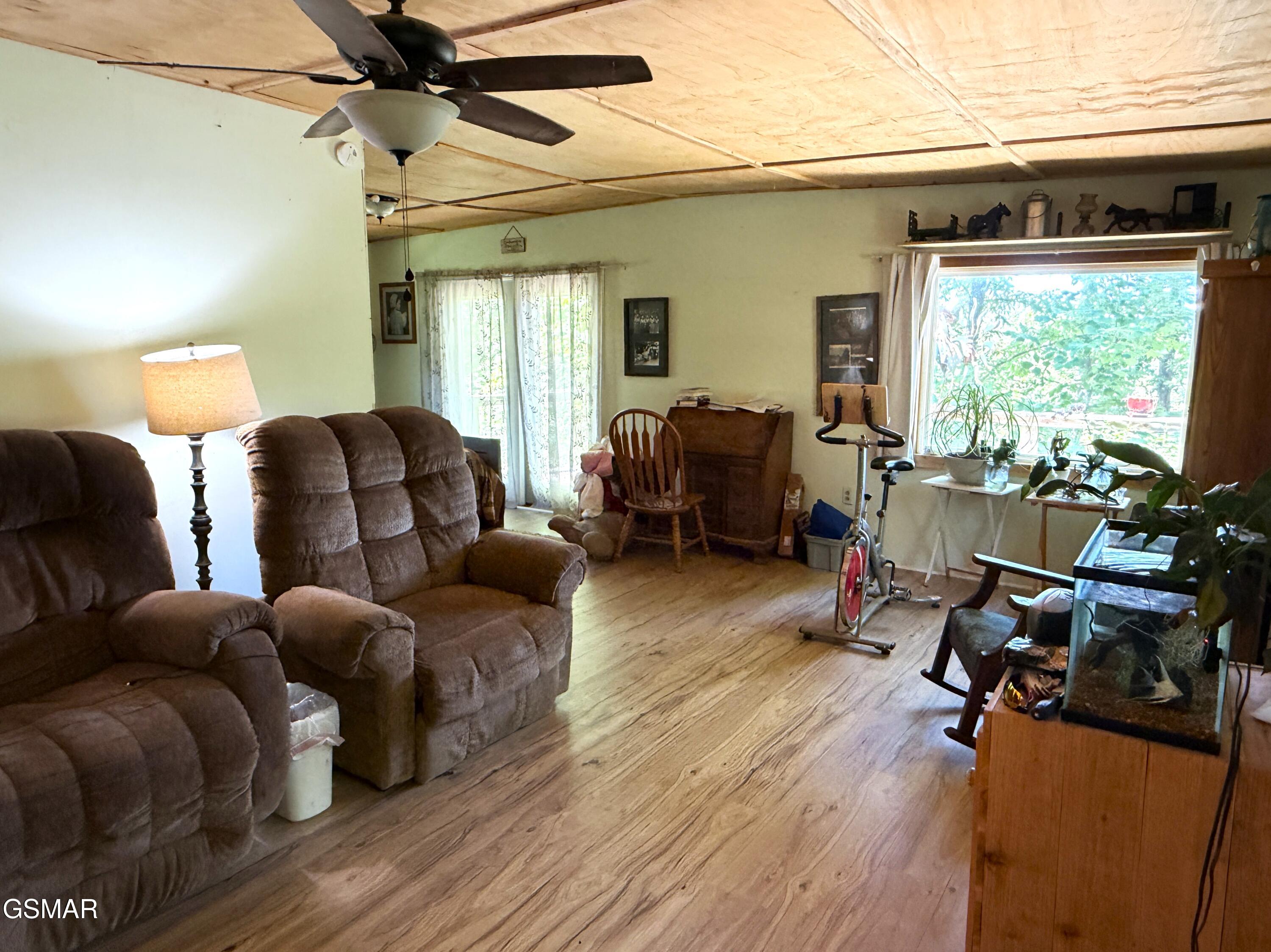 1040 Sturmhaben Way Newport TN 37821