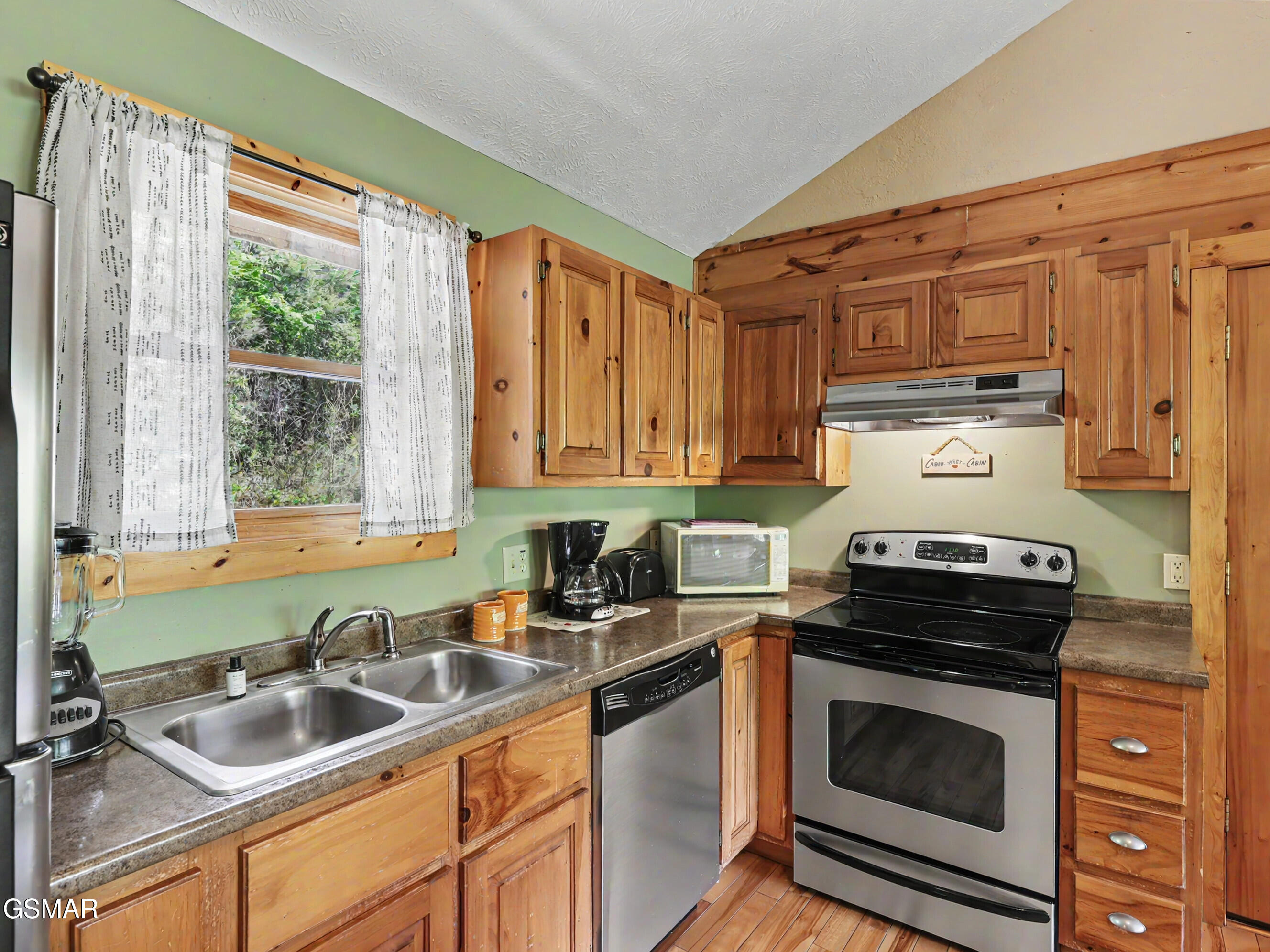 439 Ridgeline Way Gatlinburg TN 37738