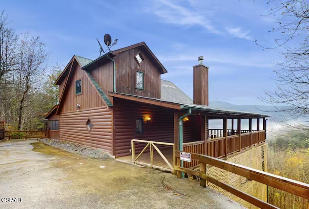 2963 Little Cub Way Sevierville TN 37862