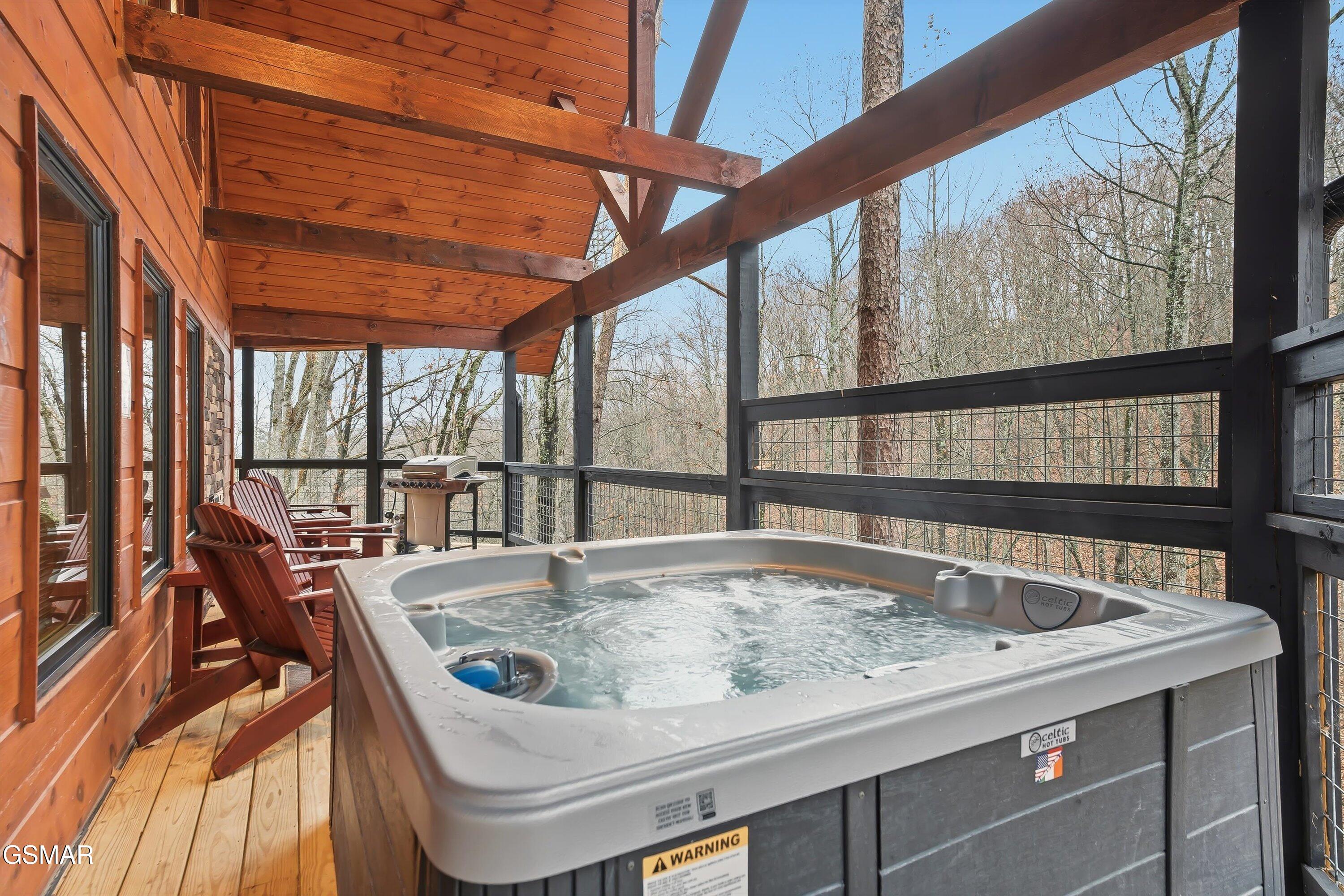 1104 Laddie Buck Lane Gatlinburg TN 37738