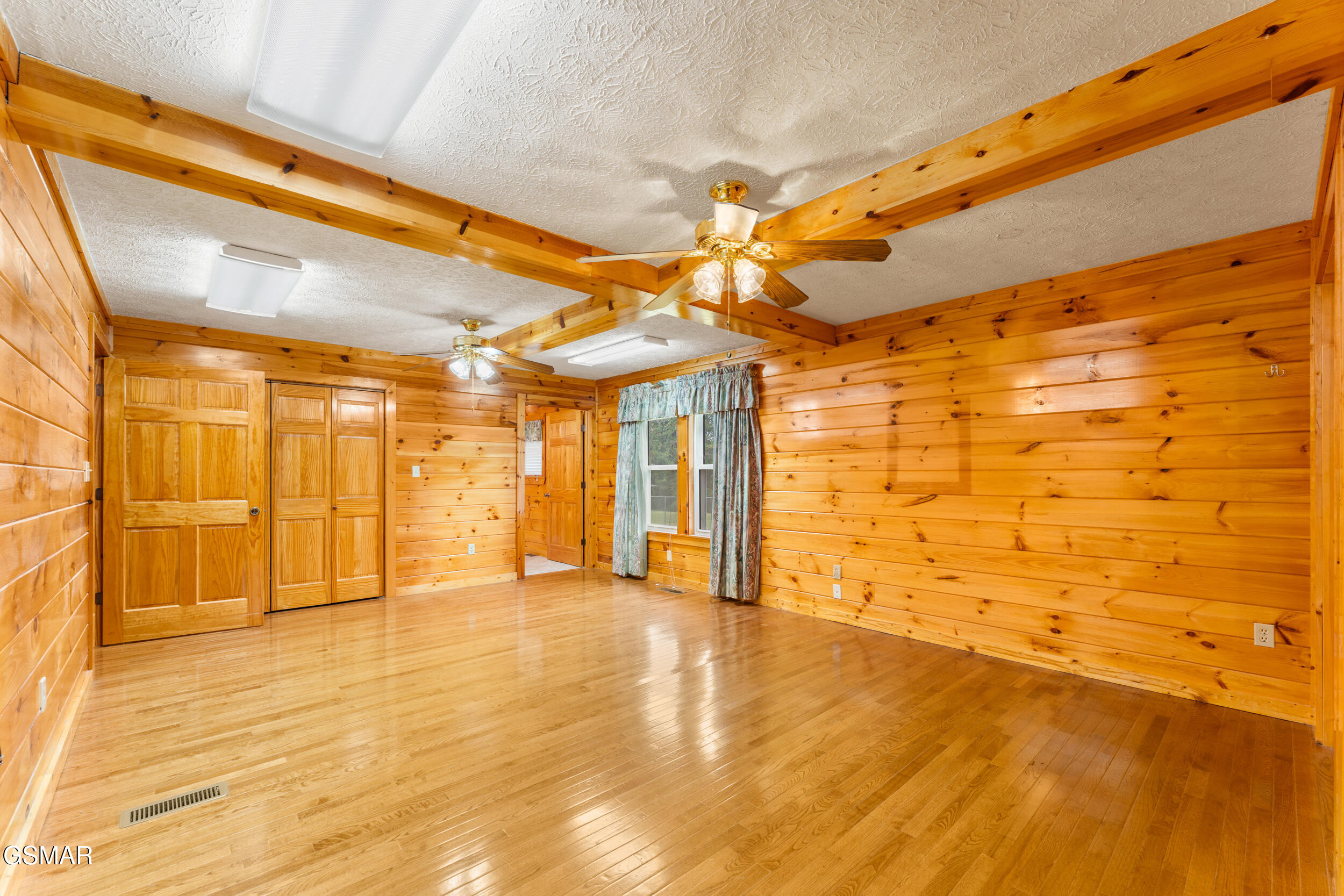 7197 Old Tuckaleechee Road Townsend TN 37882