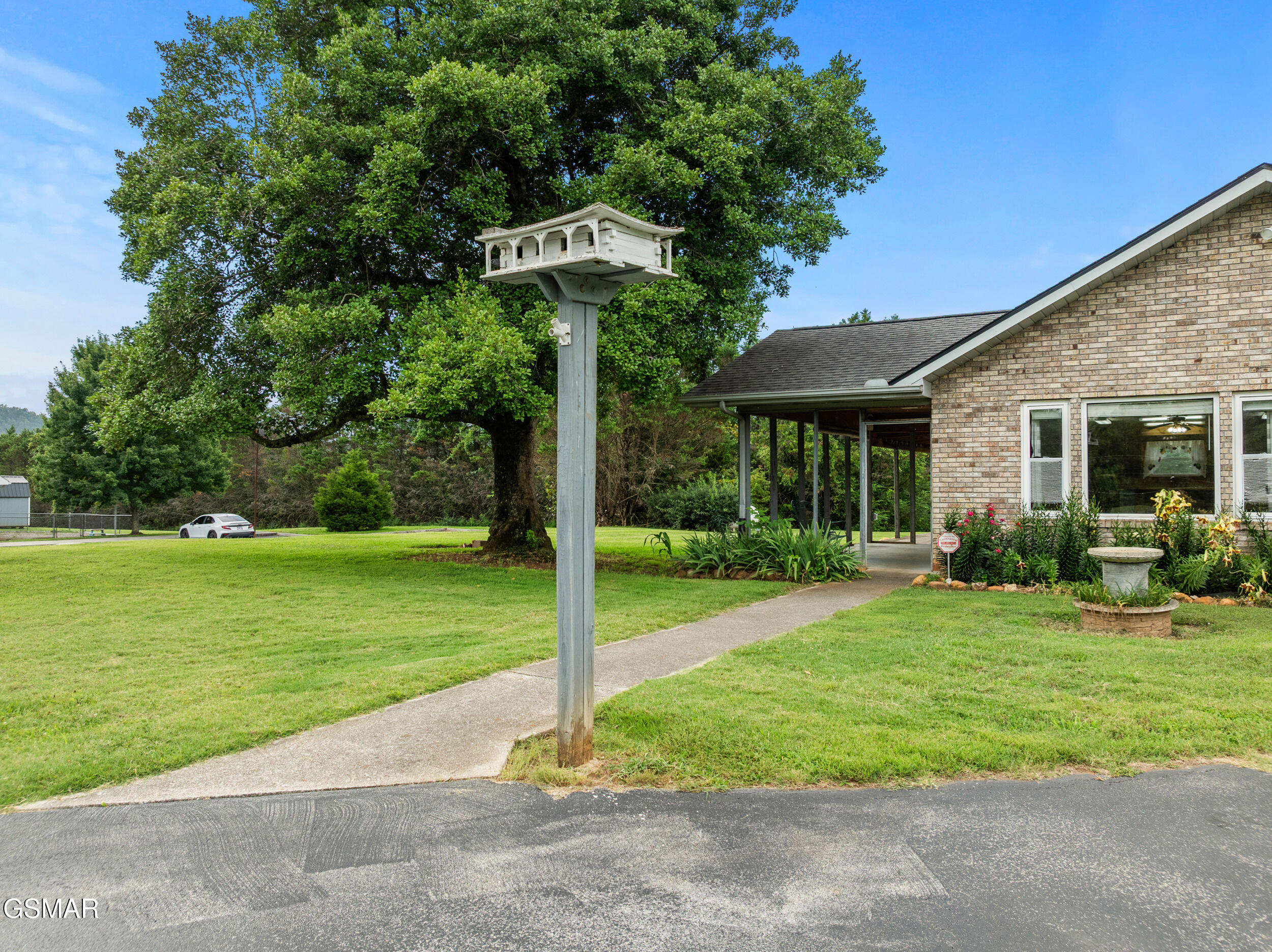 7197 Old Tuckaleechee Road Townsend TN 37882