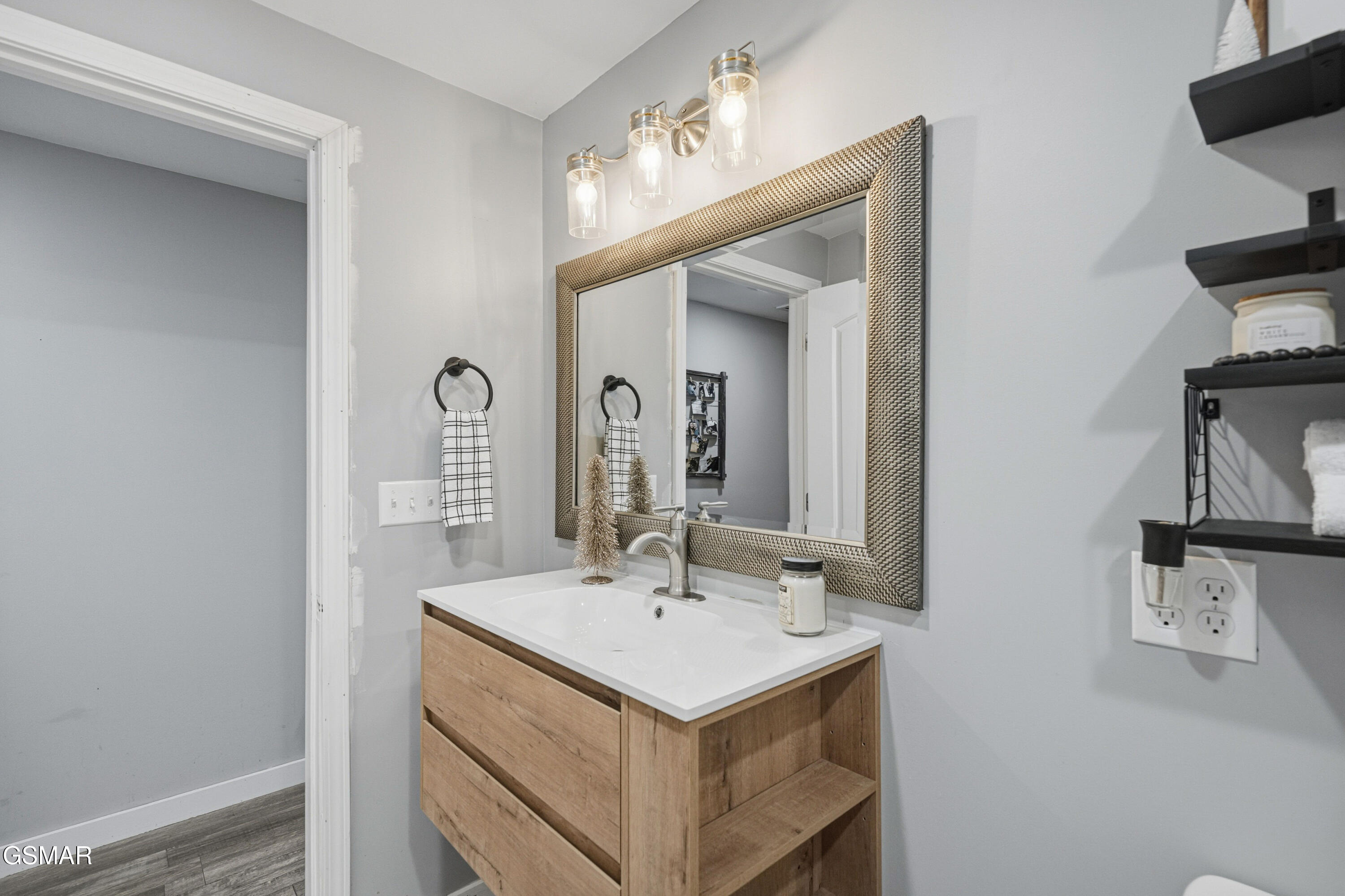 335 Fenway Drive Pigeon Forge TN 37863