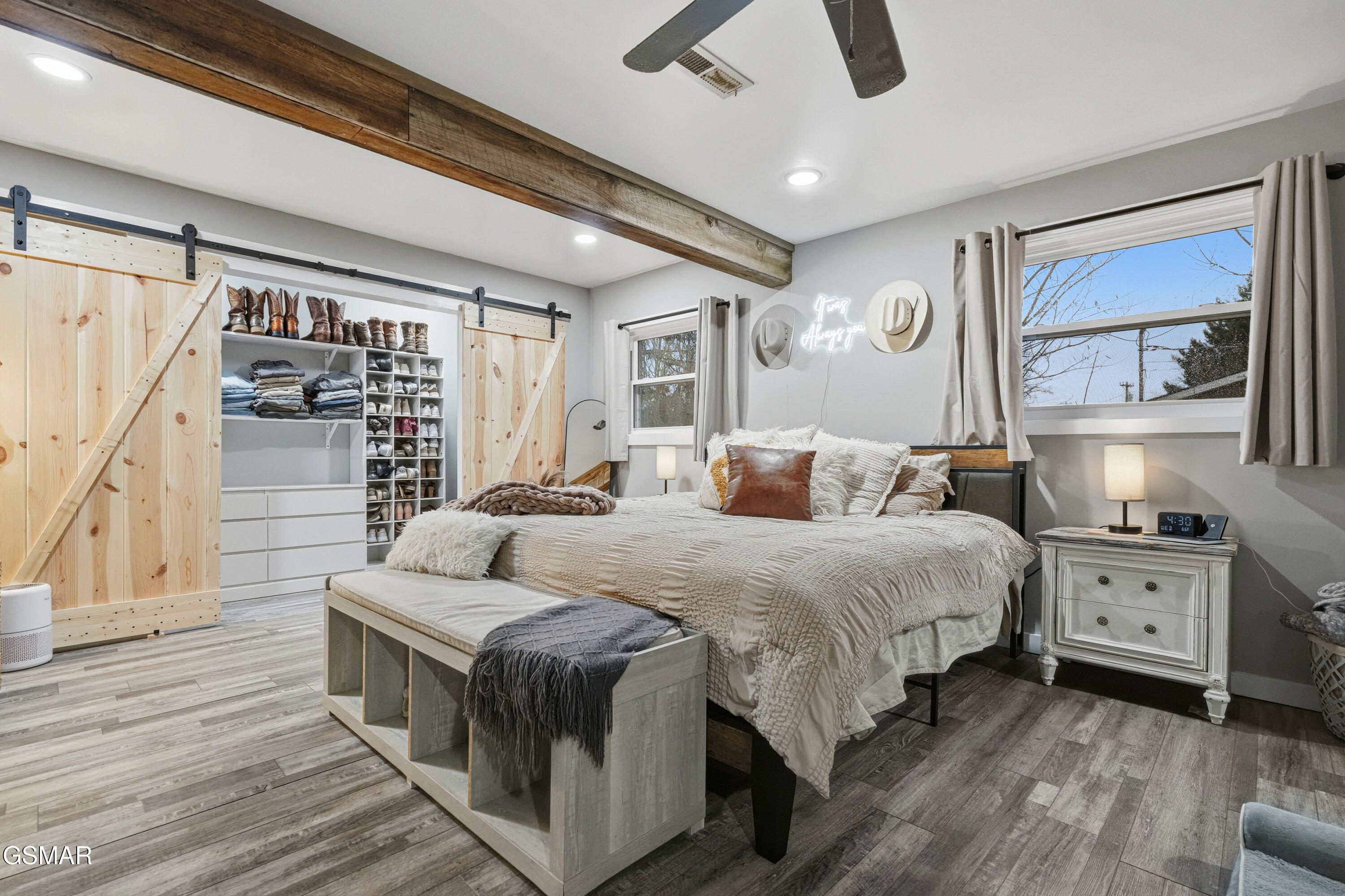 335 Fenway Drive Pigeon Forge TN 37863