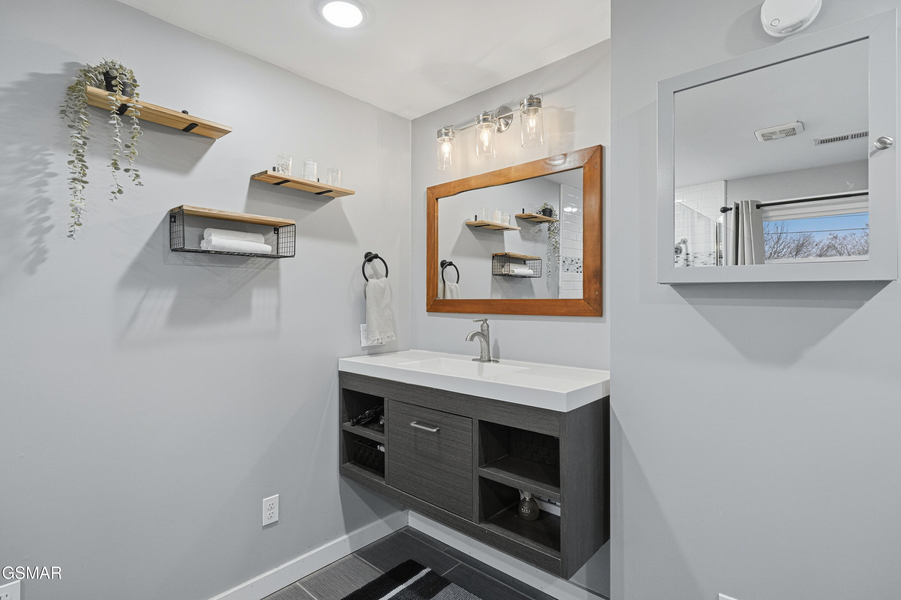 335 Fenway Drive Pigeon Forge TN 37863