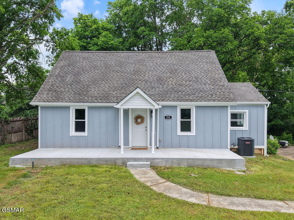 212 N Cedar Street Maryville TN 37801