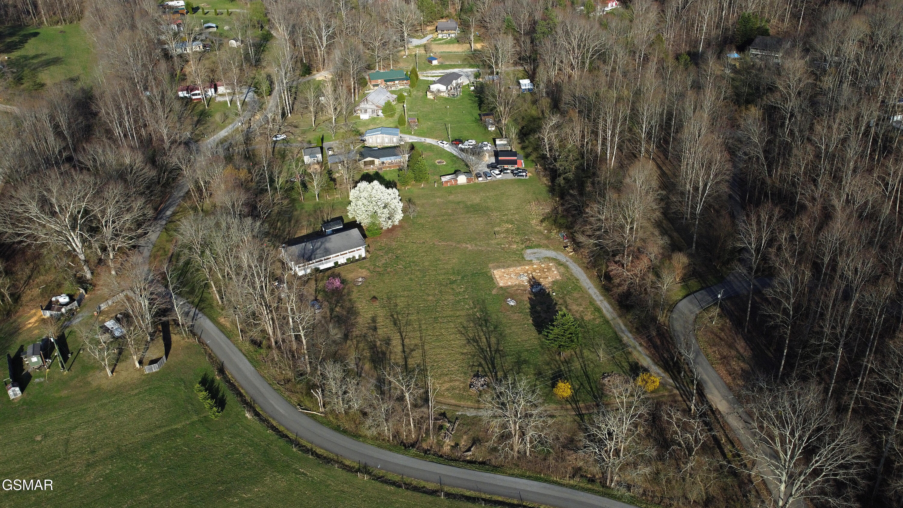 2737 Clabo Road Sevierville TN 37862
