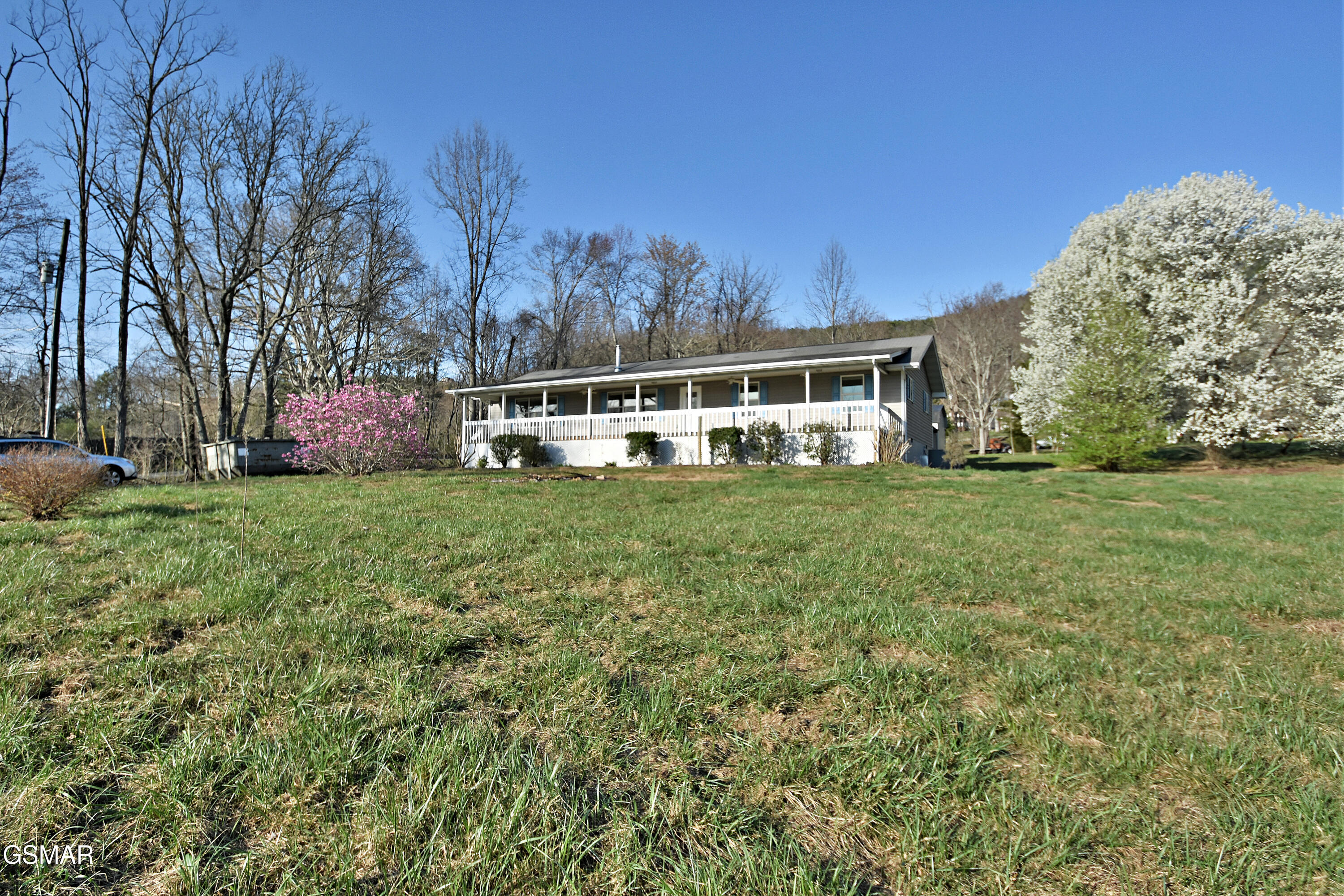 2737 Clabo Road Sevierville TN 37862