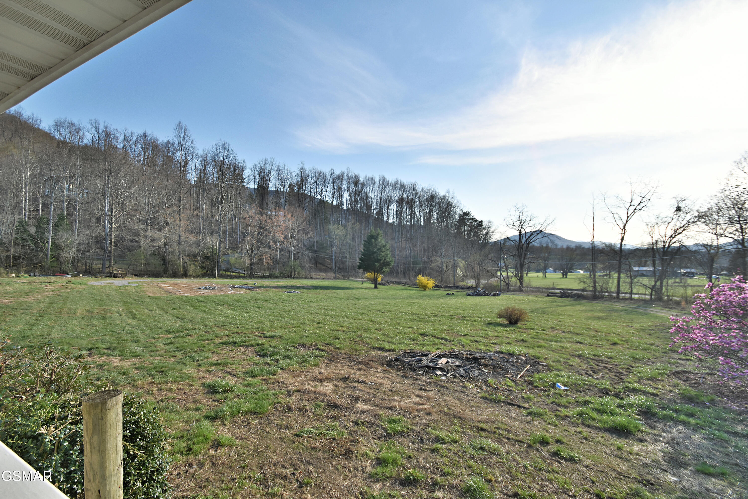2737 Clabo Road Sevierville TN 37862