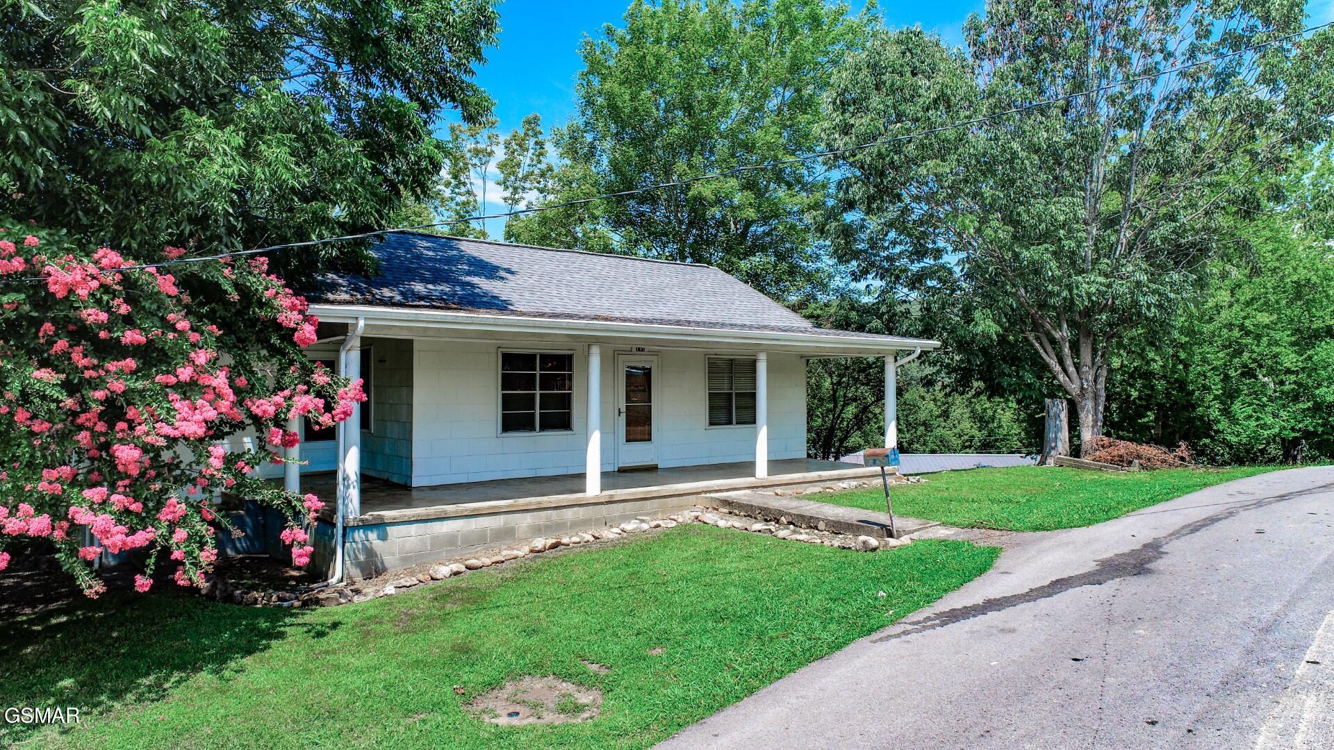 141 Hiola Street Newport TN 37821